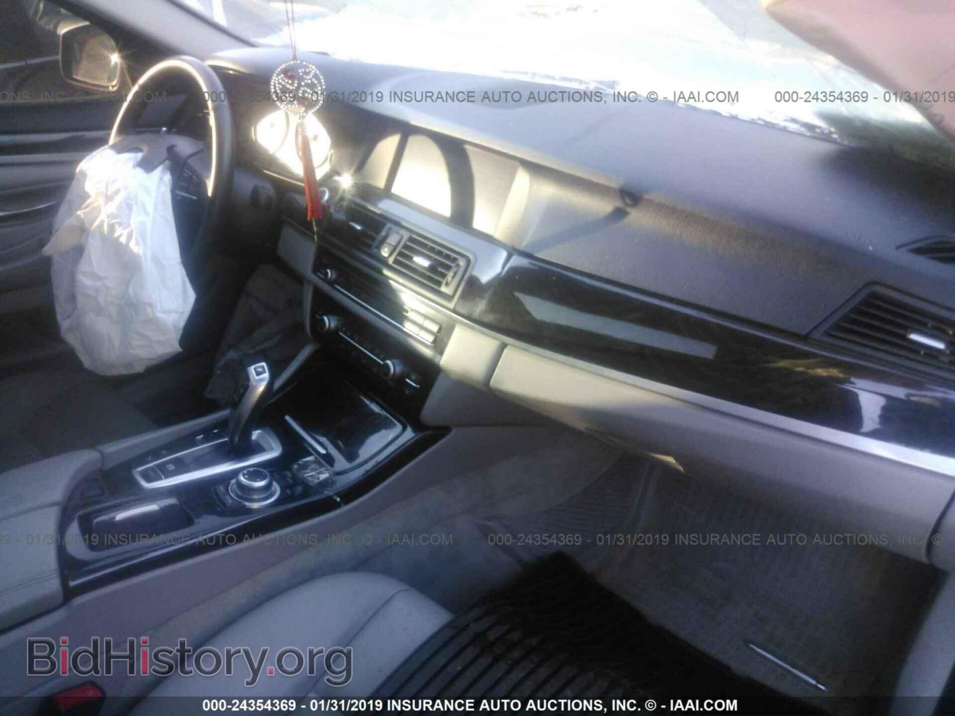 2013 BMW 528 - VIN: WBAXH5C55DDW13321 - Фото 5
