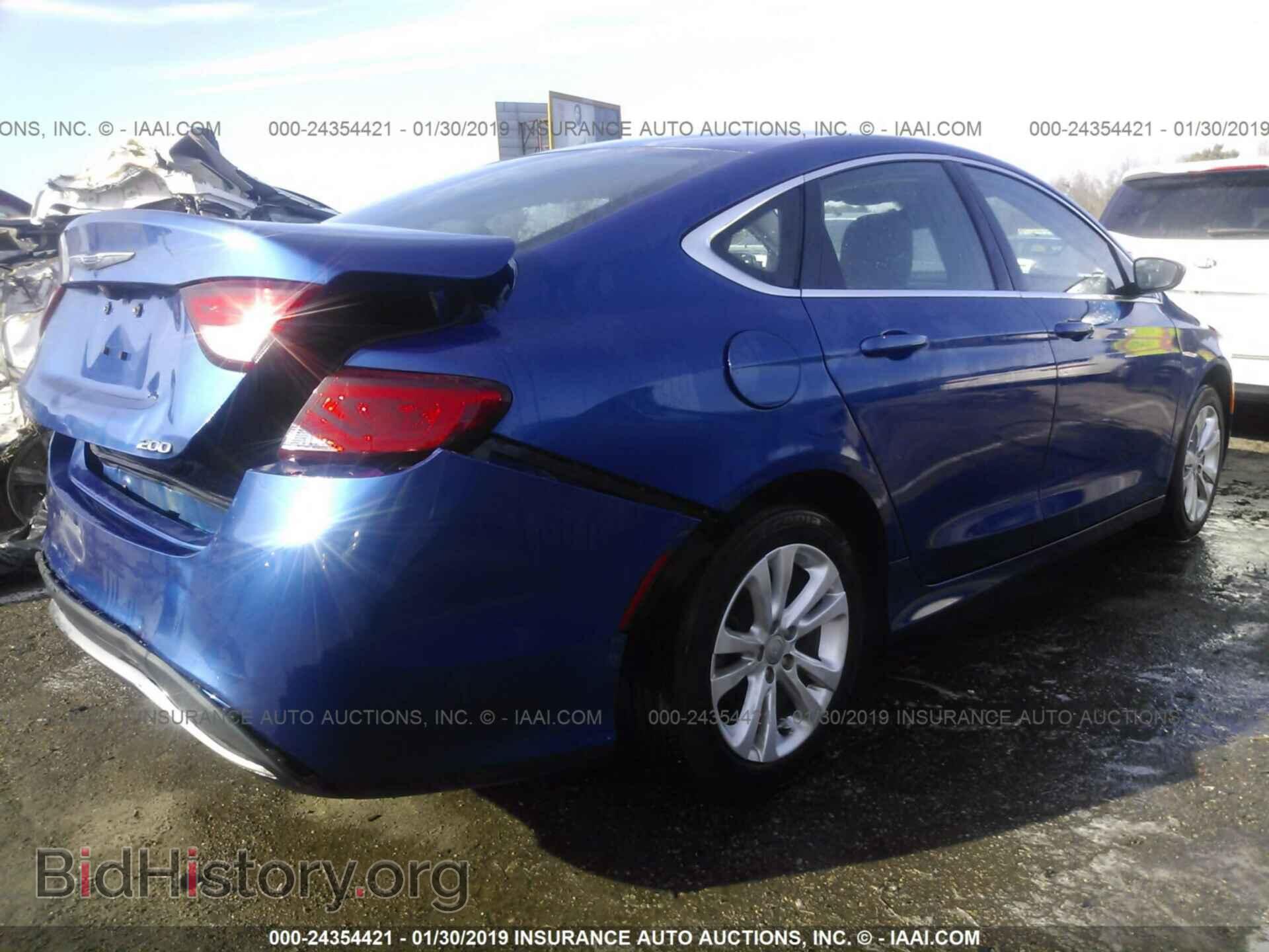 2016 CHRYSLER 200 - VIN: 1C3CCCAB7GN102001 - Photo 4