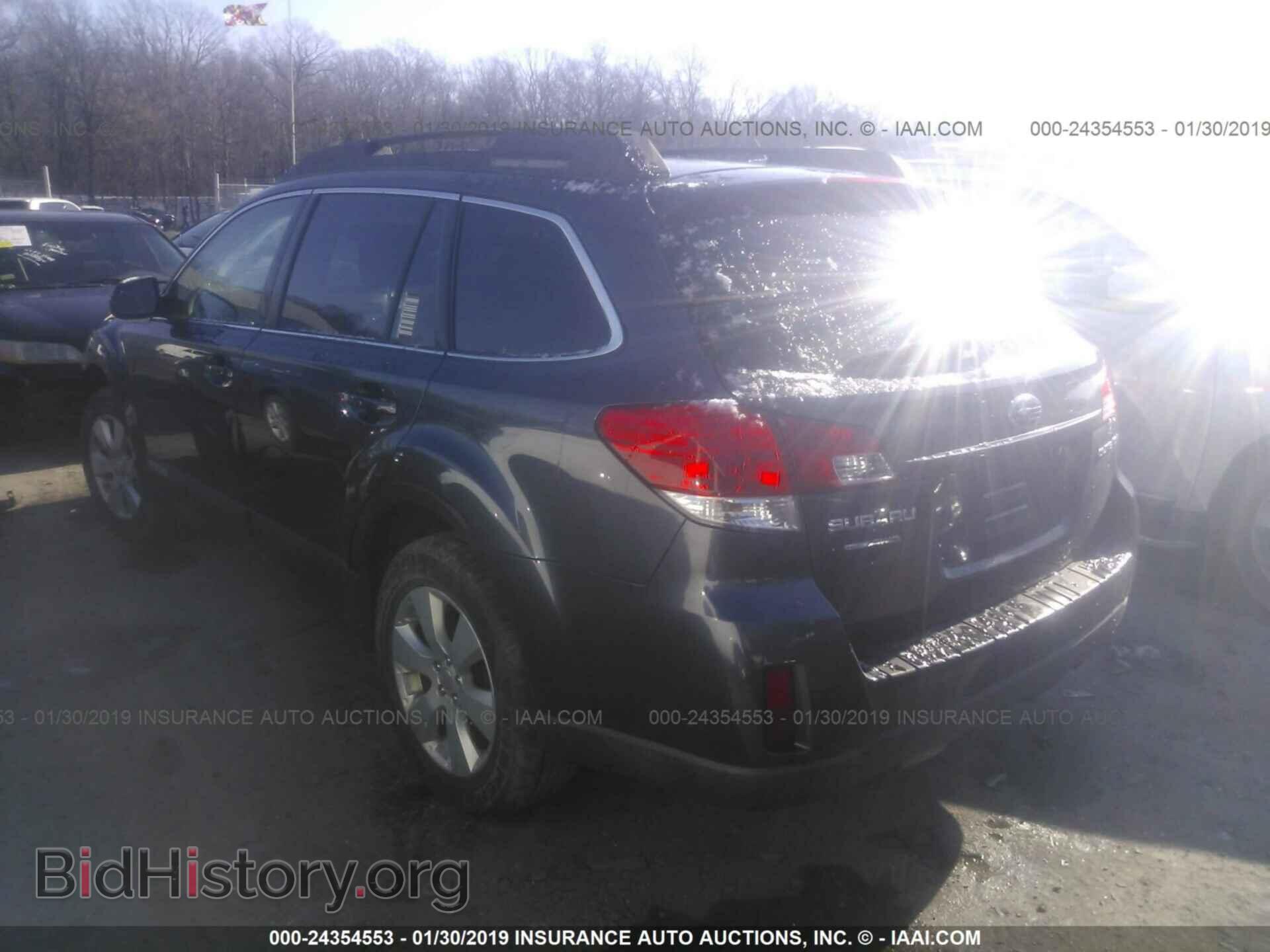 2010 SUBARU OUTBACK - VIN: 4S4BRCHC1A3340901 - Фото 3