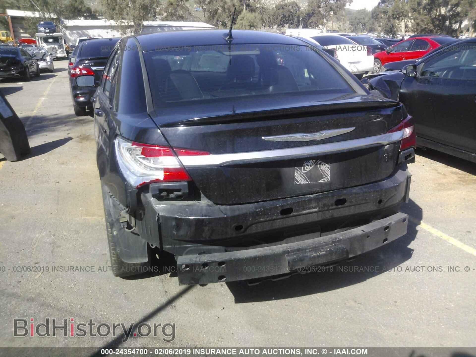 2014 Chrysler 200 - VIN: 1C3CCBCG3EN193333 - Фото 6