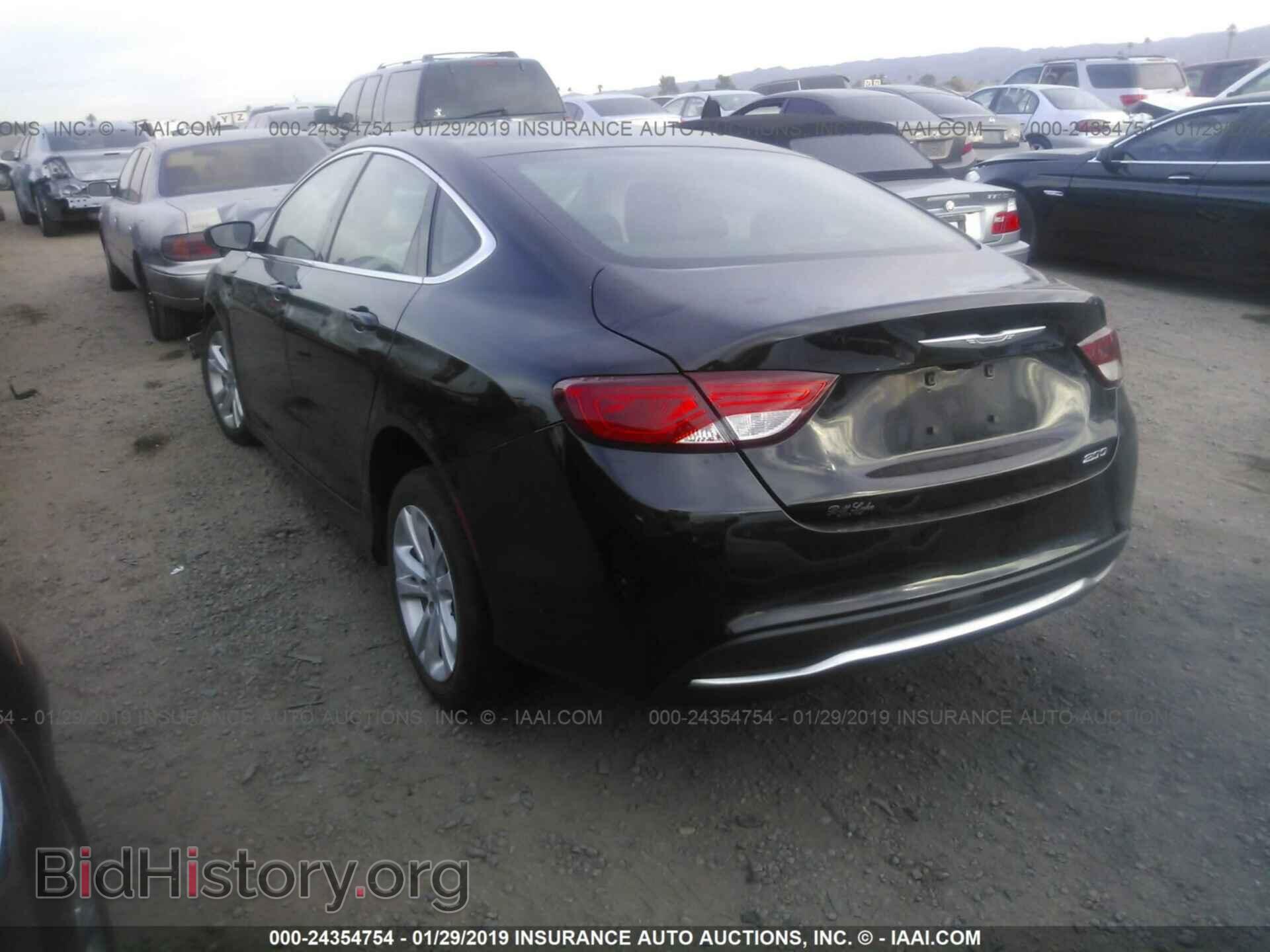 2016 CHRYSLER 200 - VIN: 1C3CCCAB0GN113826 - Photo 3