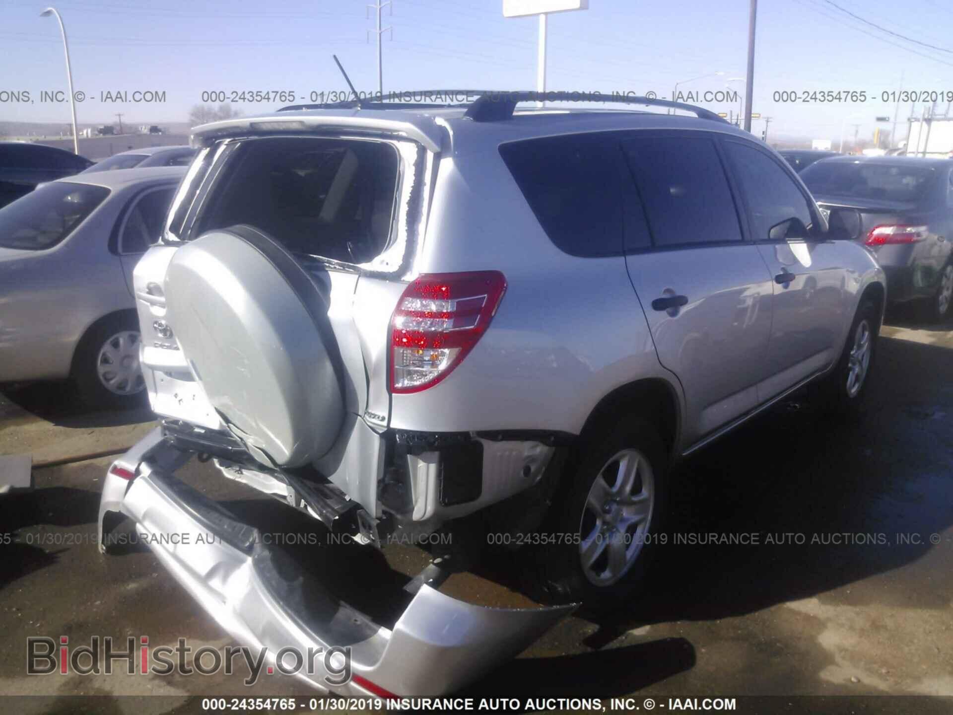 2011 TOYOTA RAV4 - VIN: JTMBF4DV3BD042081 - Фото 4