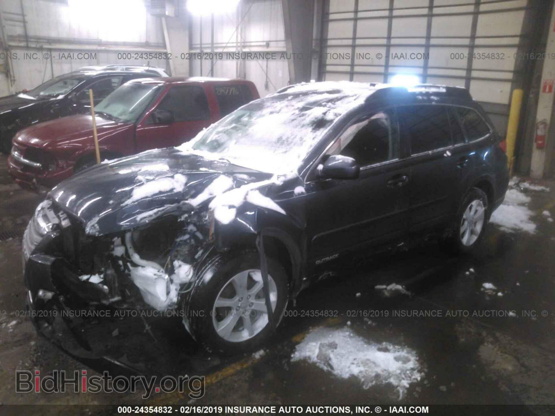 2014 SUBARU OUTBACK - VIN: 4S4BRCCC5E3248848 - Фото 2