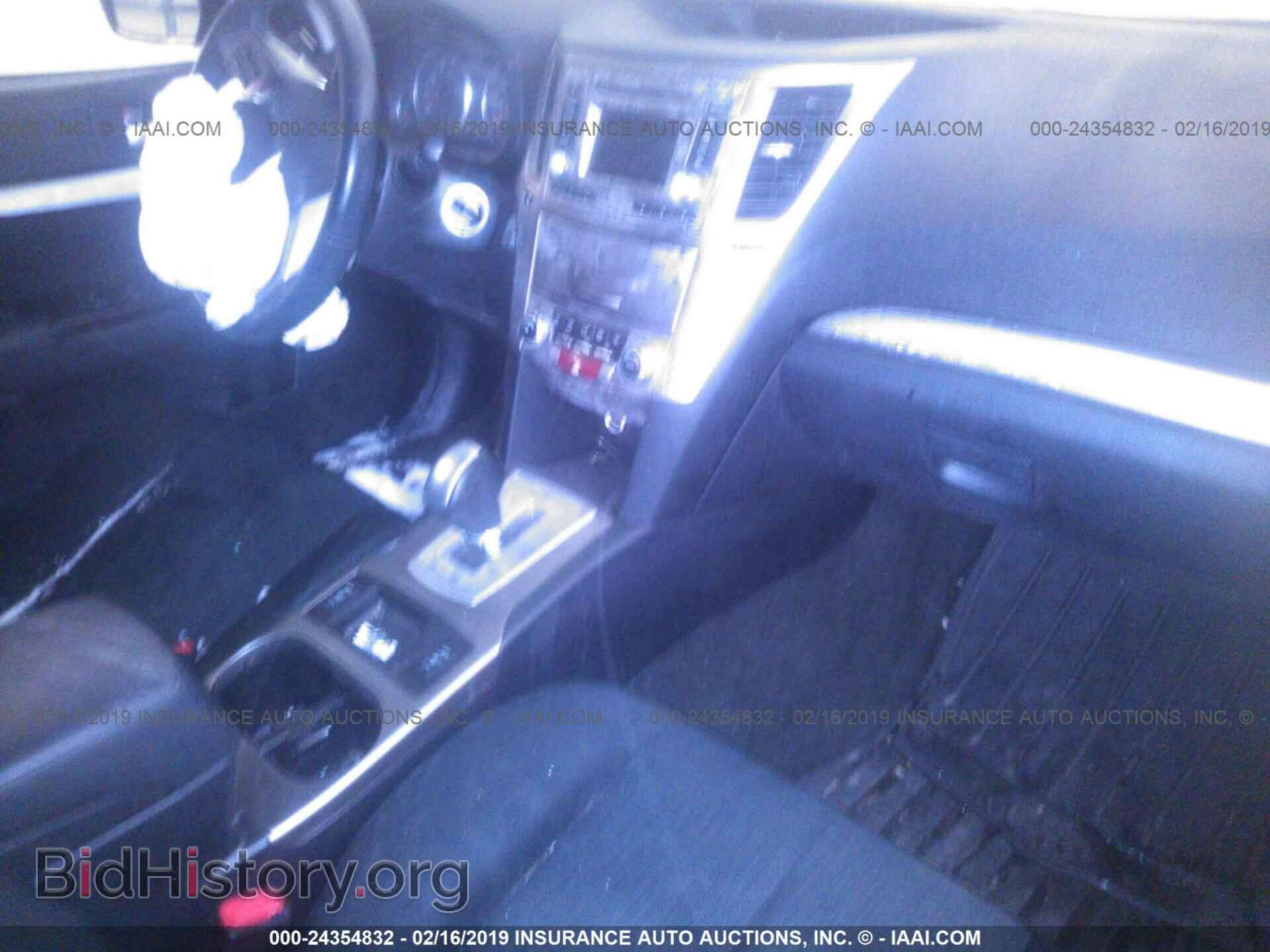 2014 SUBARU OUTBACK - VIN: 4S4BRCCC5E3248848 - Фото 5