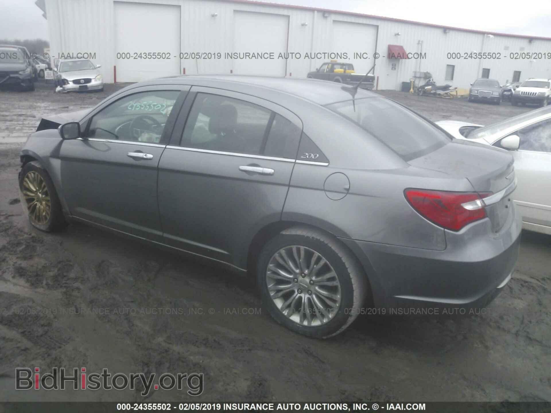 2012 CHRYSLER 200 - VIN: 1C3CCBCB3CN304061 - Фото 3