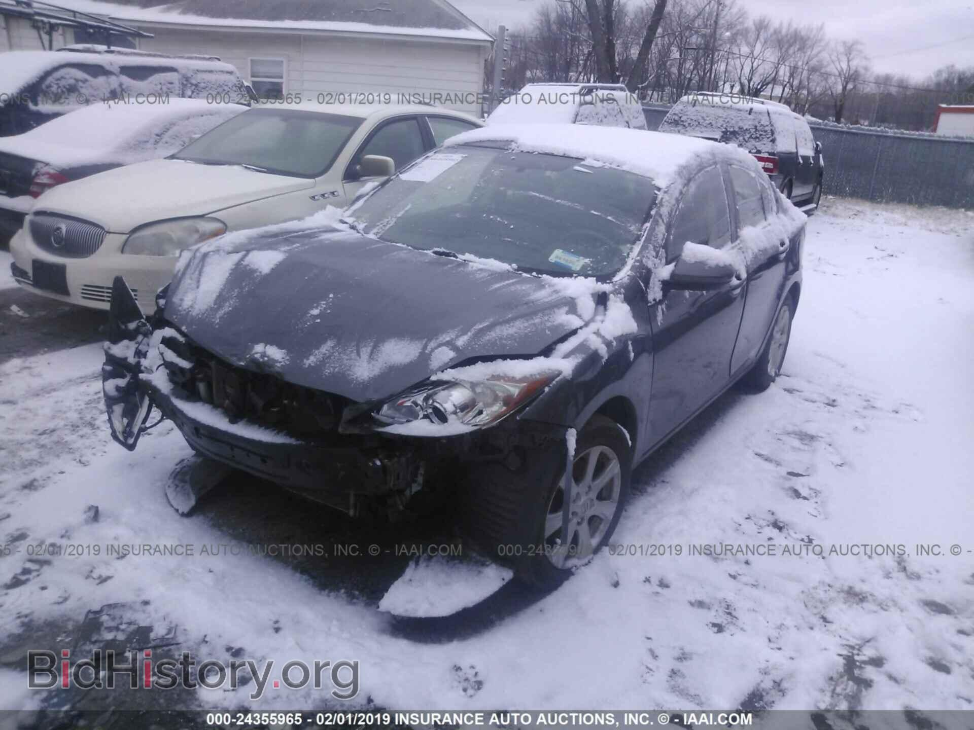 2011 MAZDA 3 - VIN: JM1BL1VG0B1466732 - Фото 2