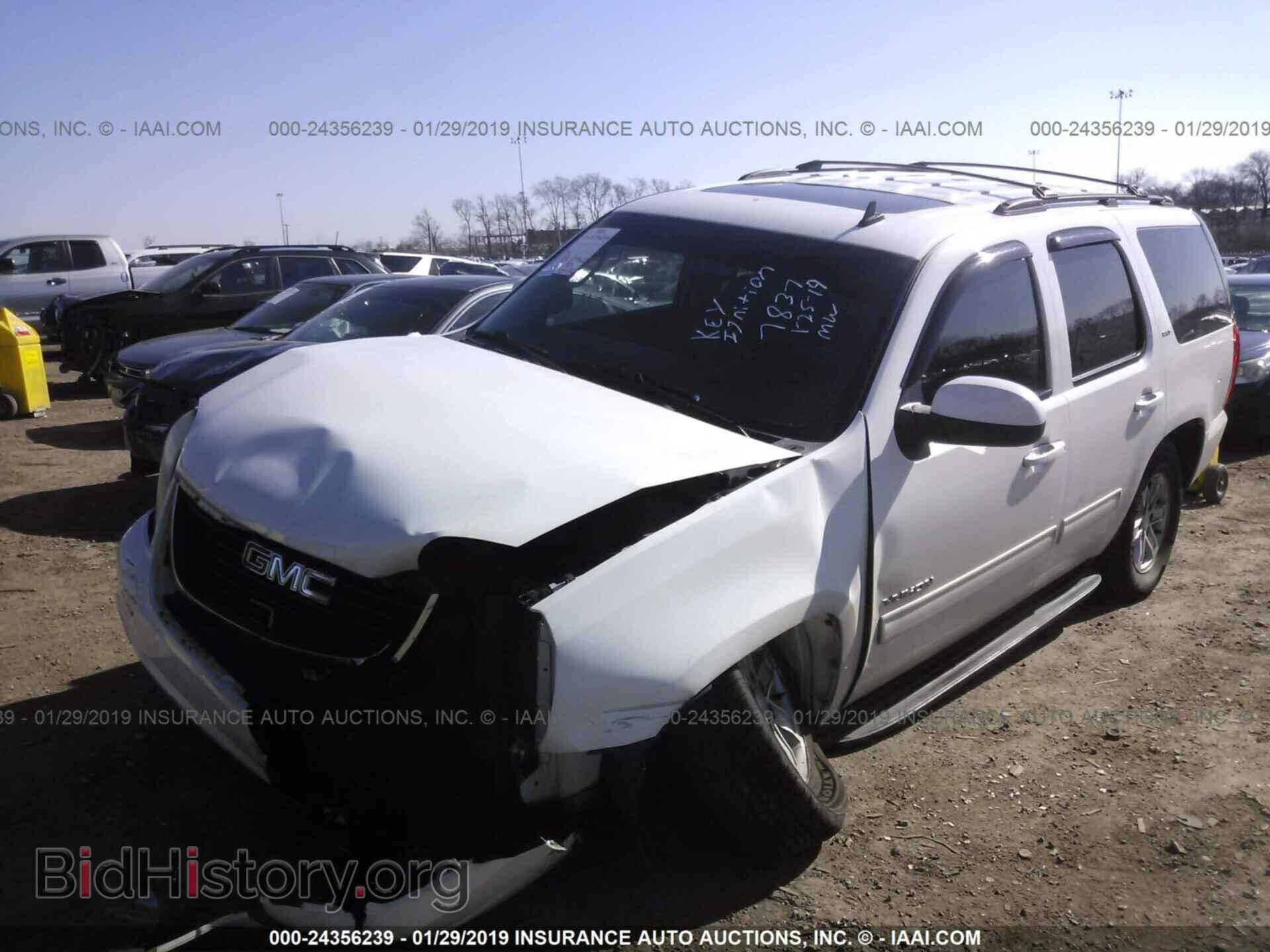 2010 GMC YUKON - VIN: 1GKUKCE07AR197837 - Фото 2
