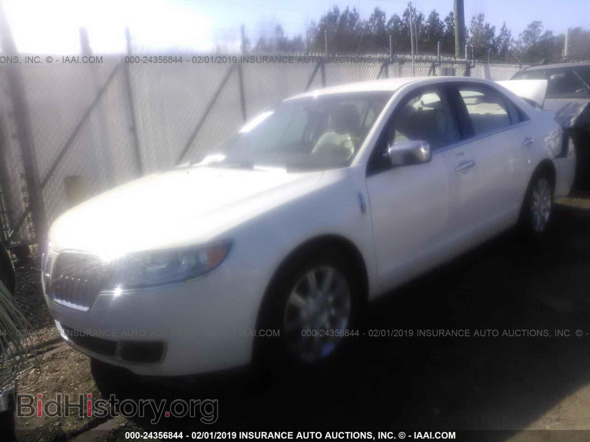 2012 LINCOLN MKZ - VIN: 3LNHL2GC2CR807982 - Photo 2
