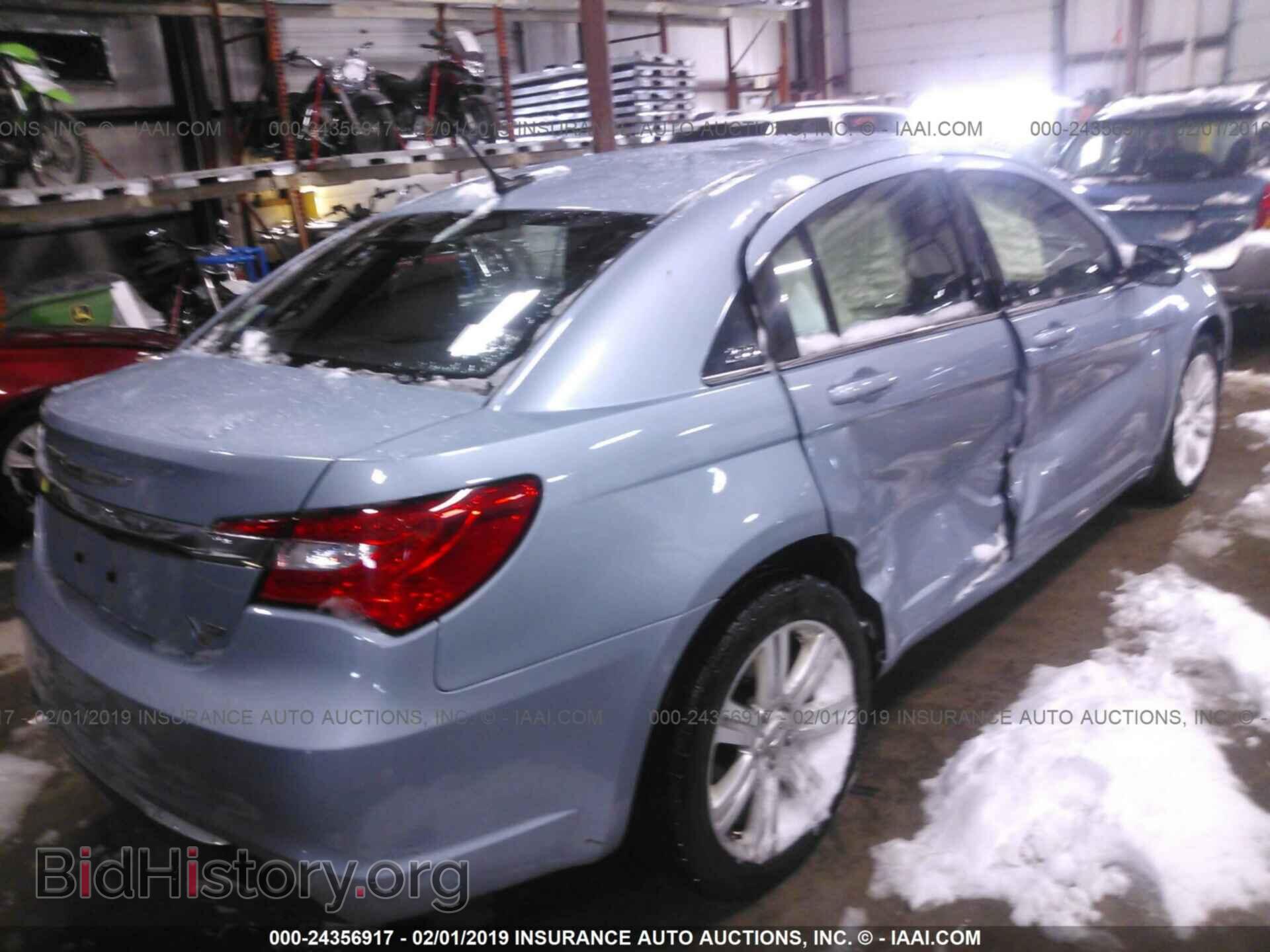 2012 CHRYSLER 200 - VIN: 1C3CCBBB5CN143536 - Фото 4