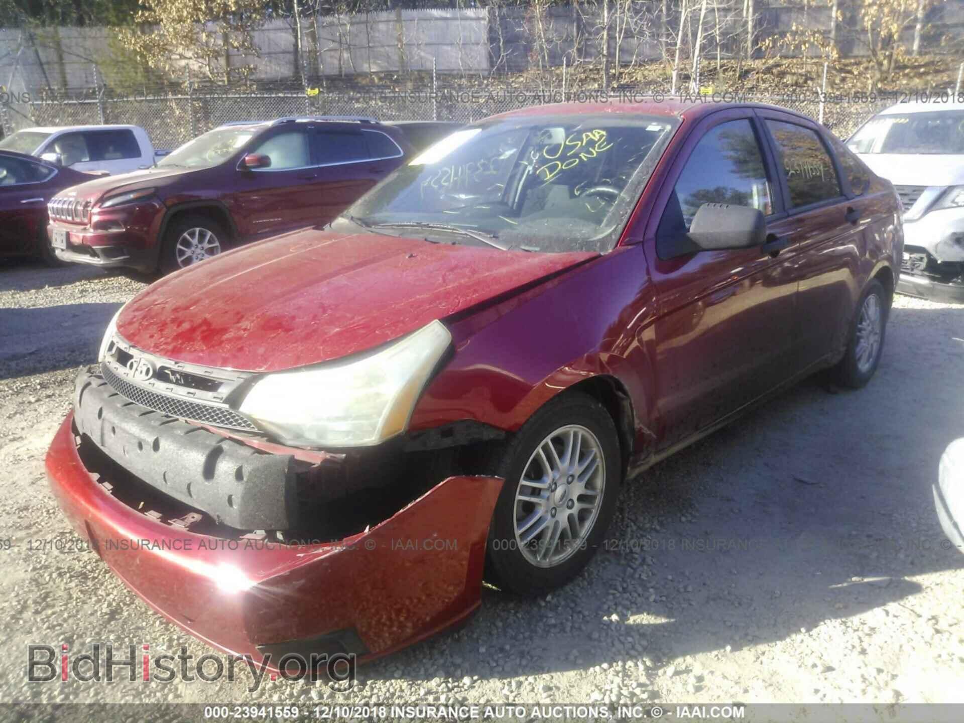 2009 FORD FOCUS - VIN: 1FAHP35NX9W151352 - Фото 2