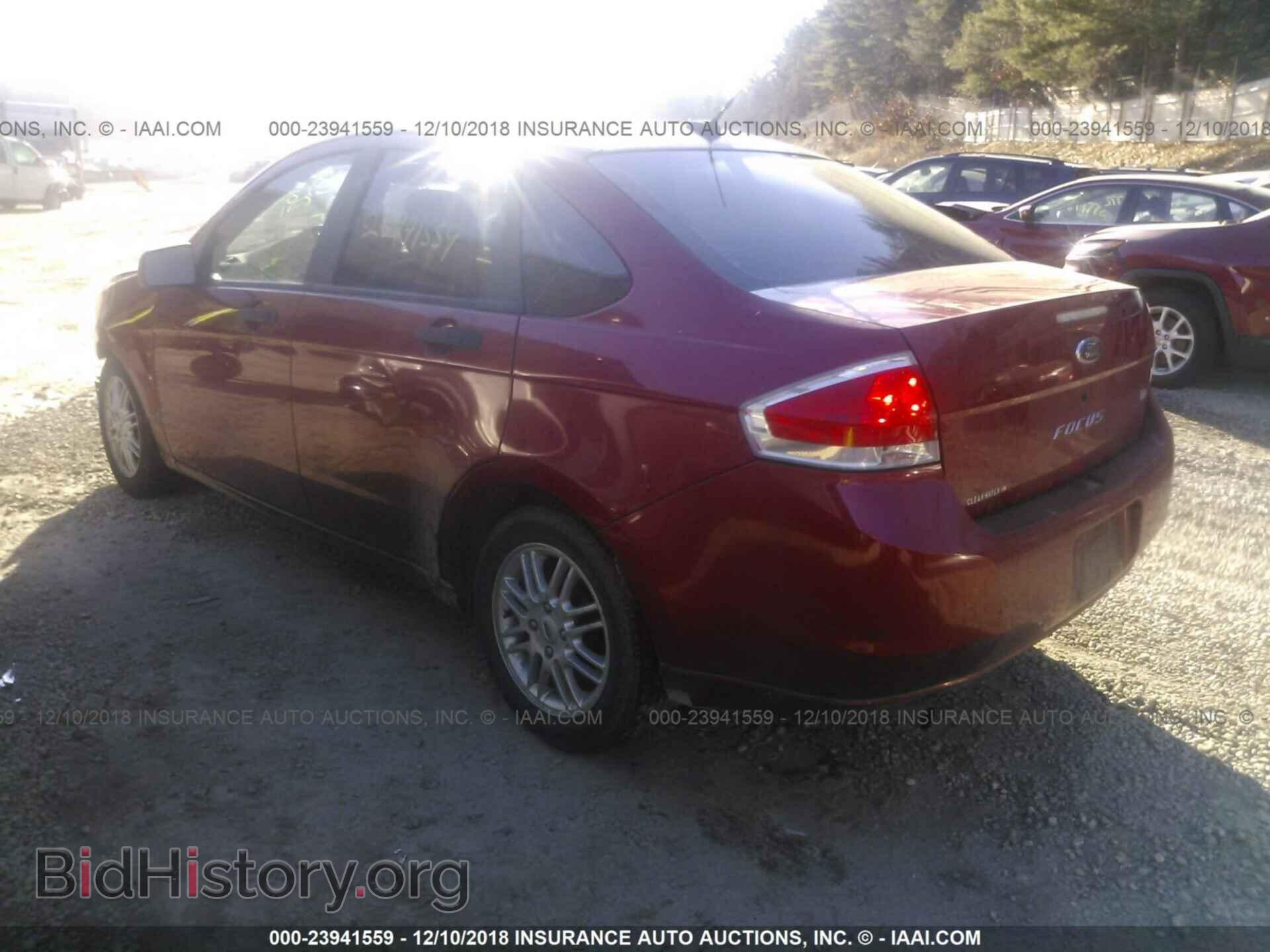 2009 FORD FOCUS - VIN: 1FAHP35NX9W151352 - Фото 3