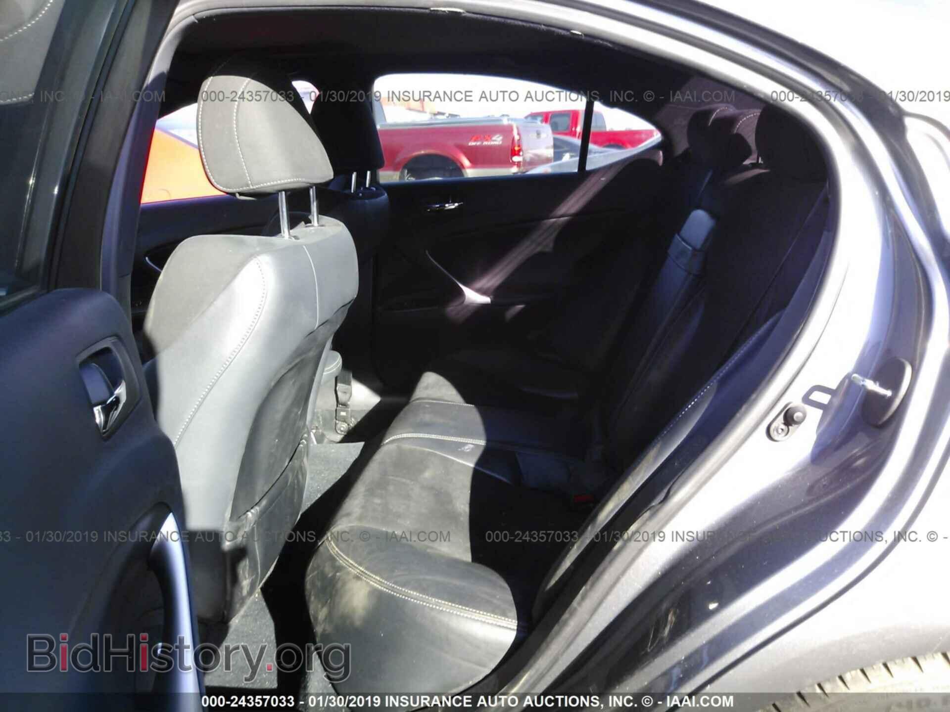2012 LEXUS IS - VIN: JTHBF5C25C5157921 - Photo 8