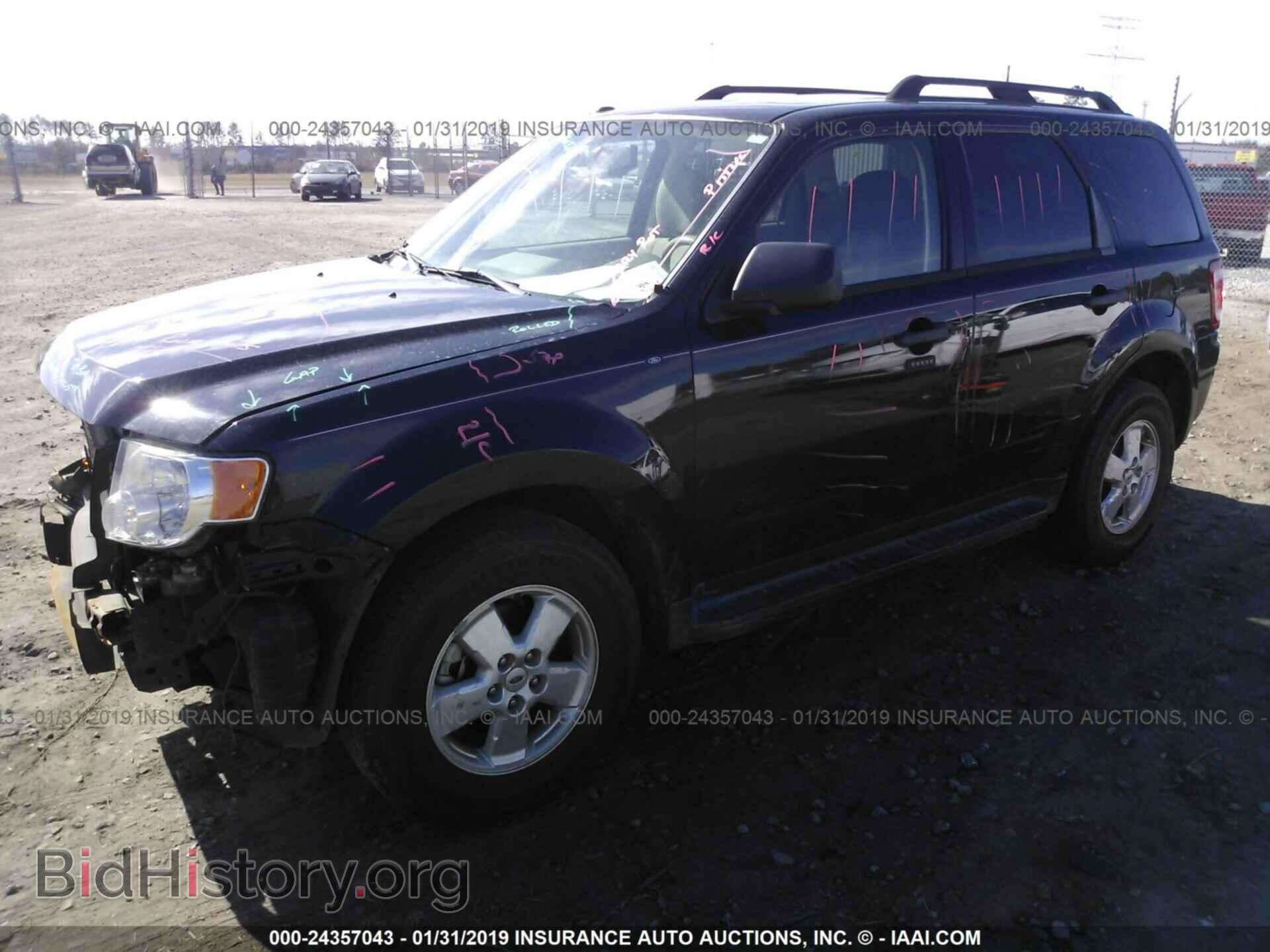 2011 FORD ESCAPE - VIN: 1FMCU9D71BKA36277 - Photo 2