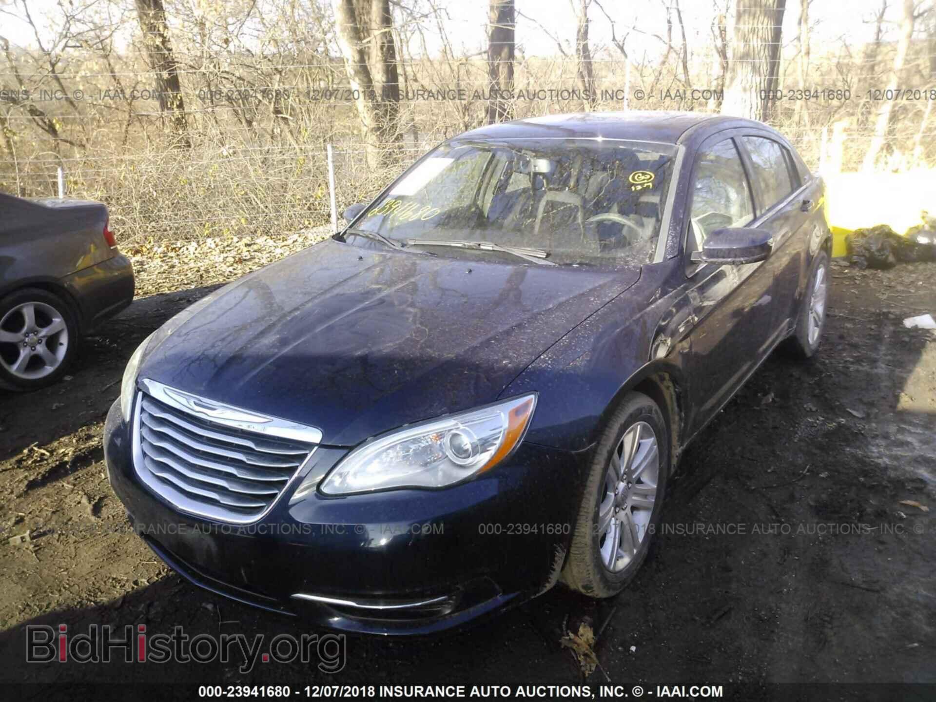 2013 CHRYSLER 200 - VIN: 1C3CCBBB2DN549839 - Photo 2