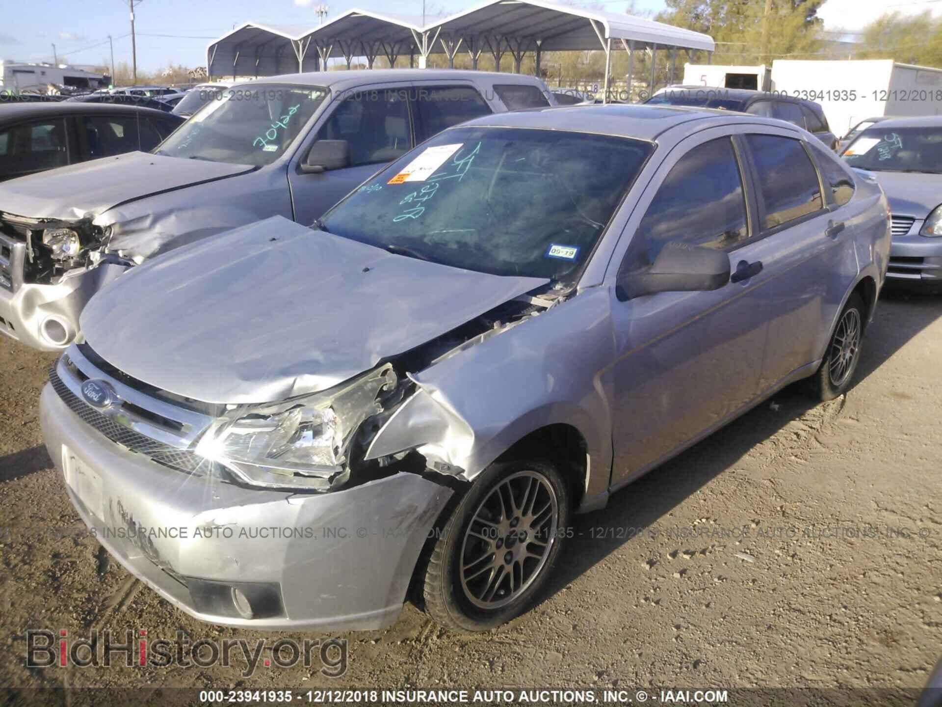2010 FORD FOCUS - VIN: 1FAHP3FN6AW203448 - Photo 2