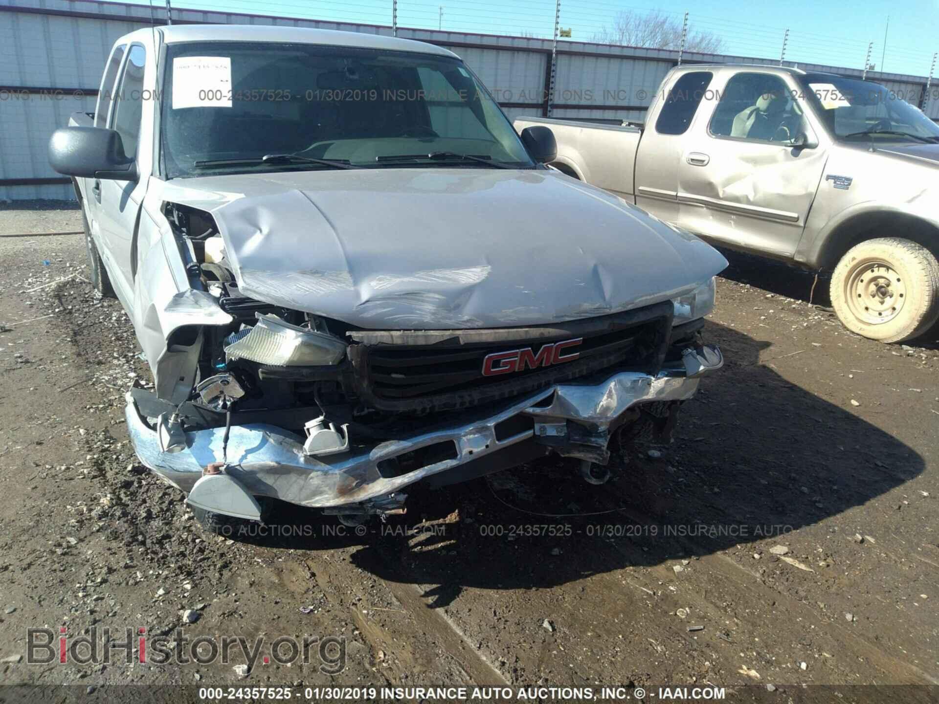 2004 GMC NEW SIERRA - VIN: 2GTEC19V141139730 - Фото 6