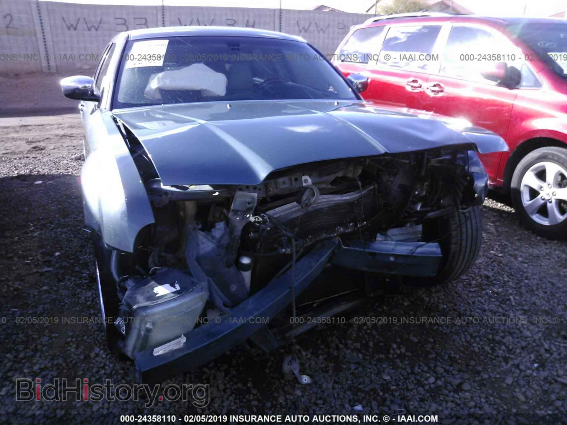 2005 CHRYSLER 300C - VIN: 2C3AA63H45H104469 - Фото 6