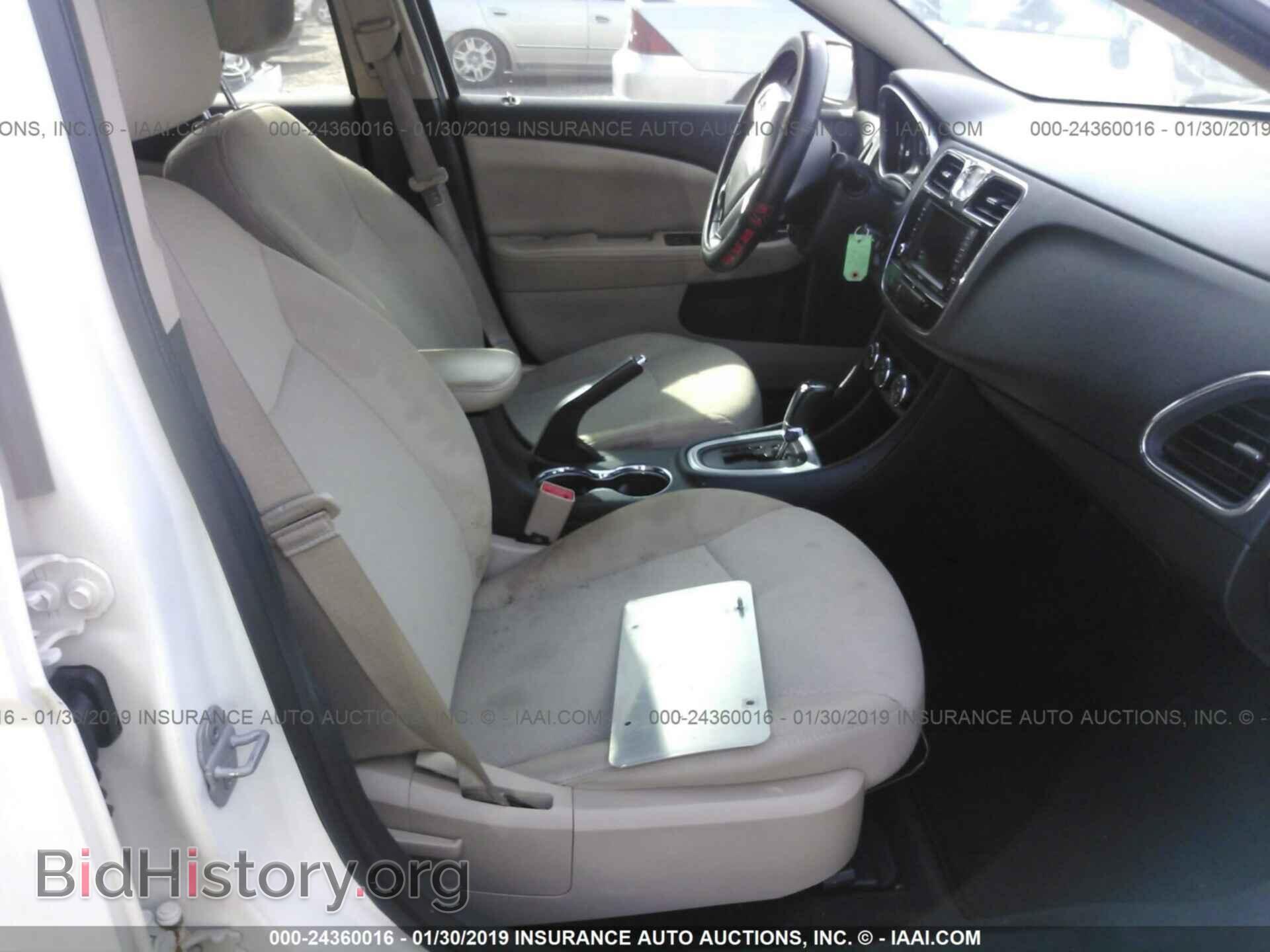 2011 CHRYSLER 200 - VIN: 1C3BC1FG5BN519954 - Фото 5