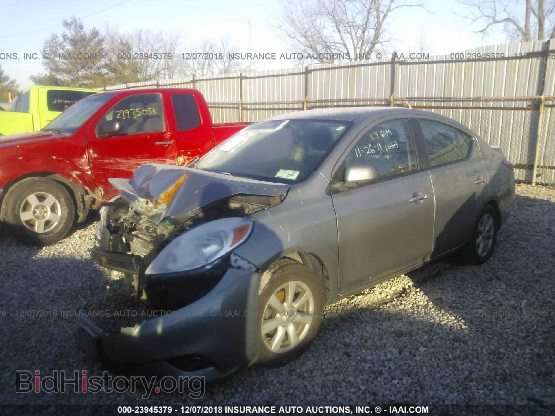 2013 NISSAN VERSA - VIN: 3N1CN7AP0DL821663 - Фото 2