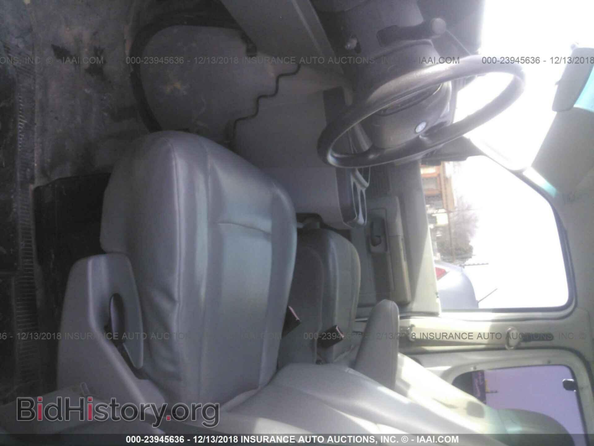 2011 FORD ECONOLINE - VIN: 1FBNE3BLXBDB07492 - Фото 5
