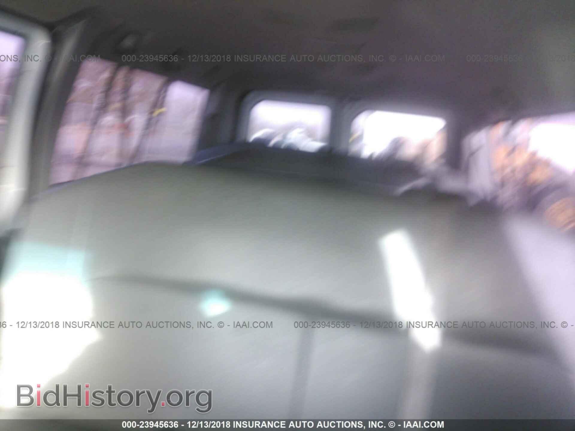 2011 FORD ECONOLINE - VIN: 1FBNE3BLXBDB07492 - Фото 8
