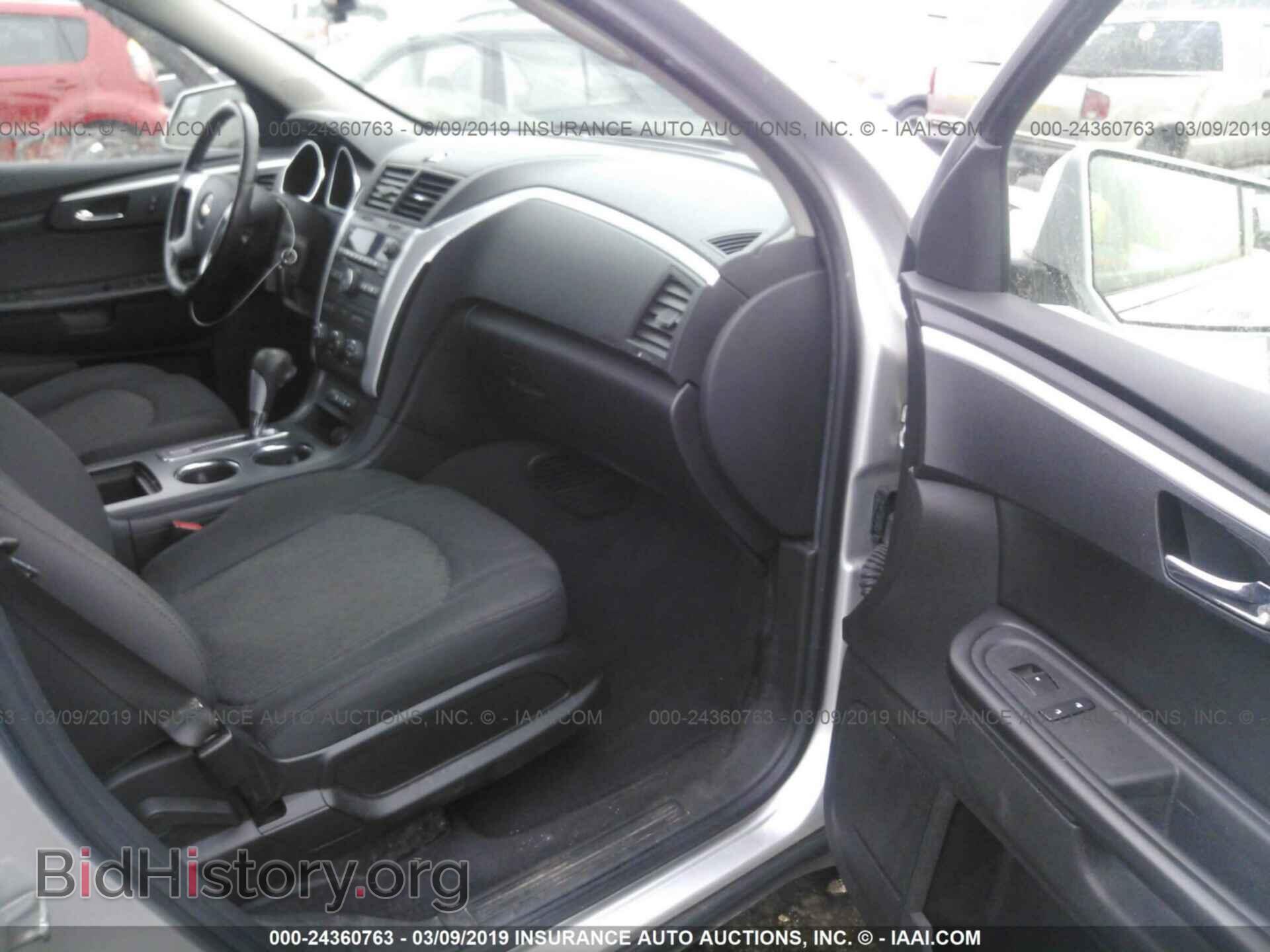 2010 CHEVROLET TRAVERSE - VIN: 1GNLRFED9AS110138 - Фото 5