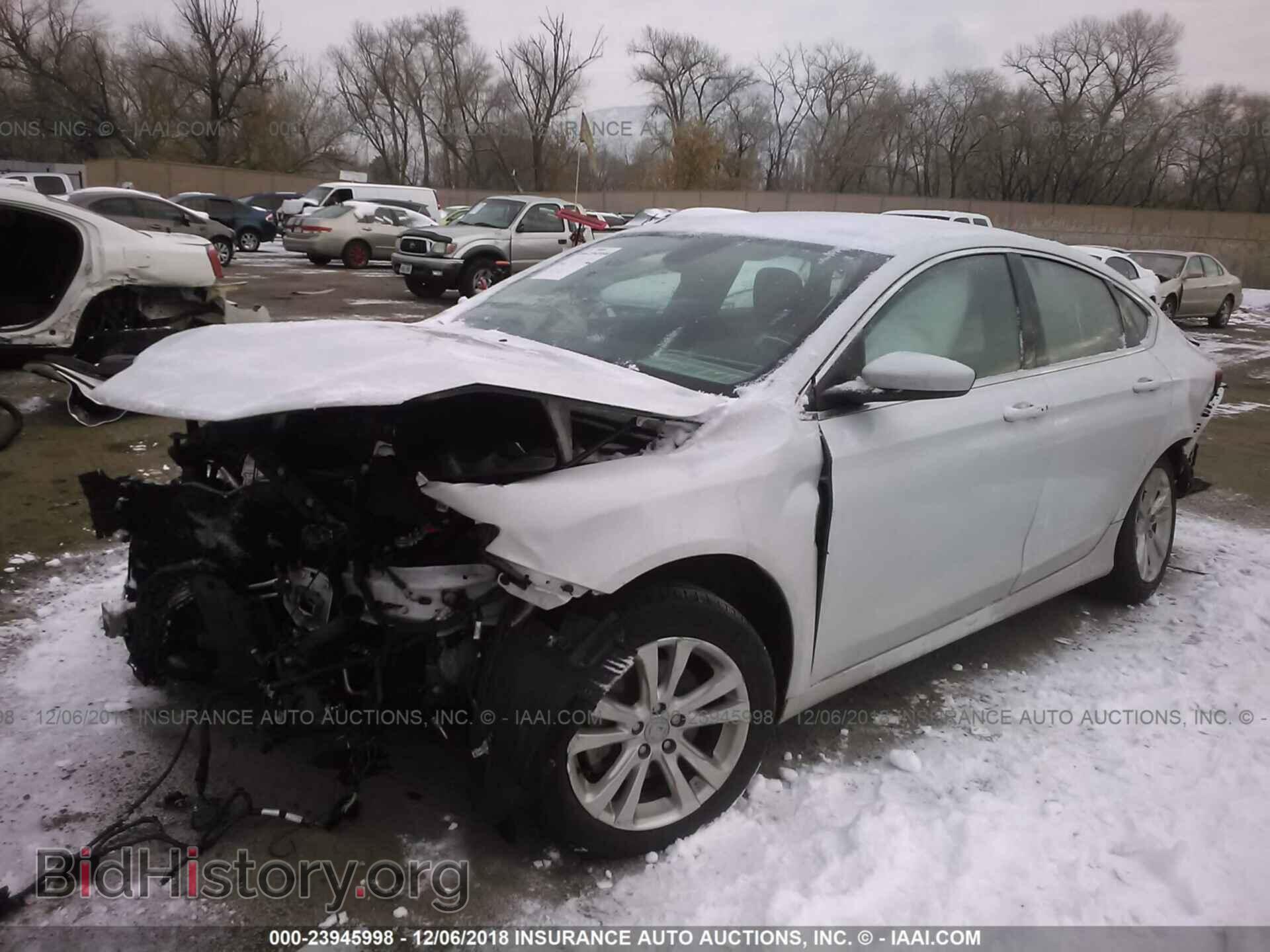 2015 CHRYSLER 200 - VIN: 1C3CCCAB2FN726545 - Photo 2
