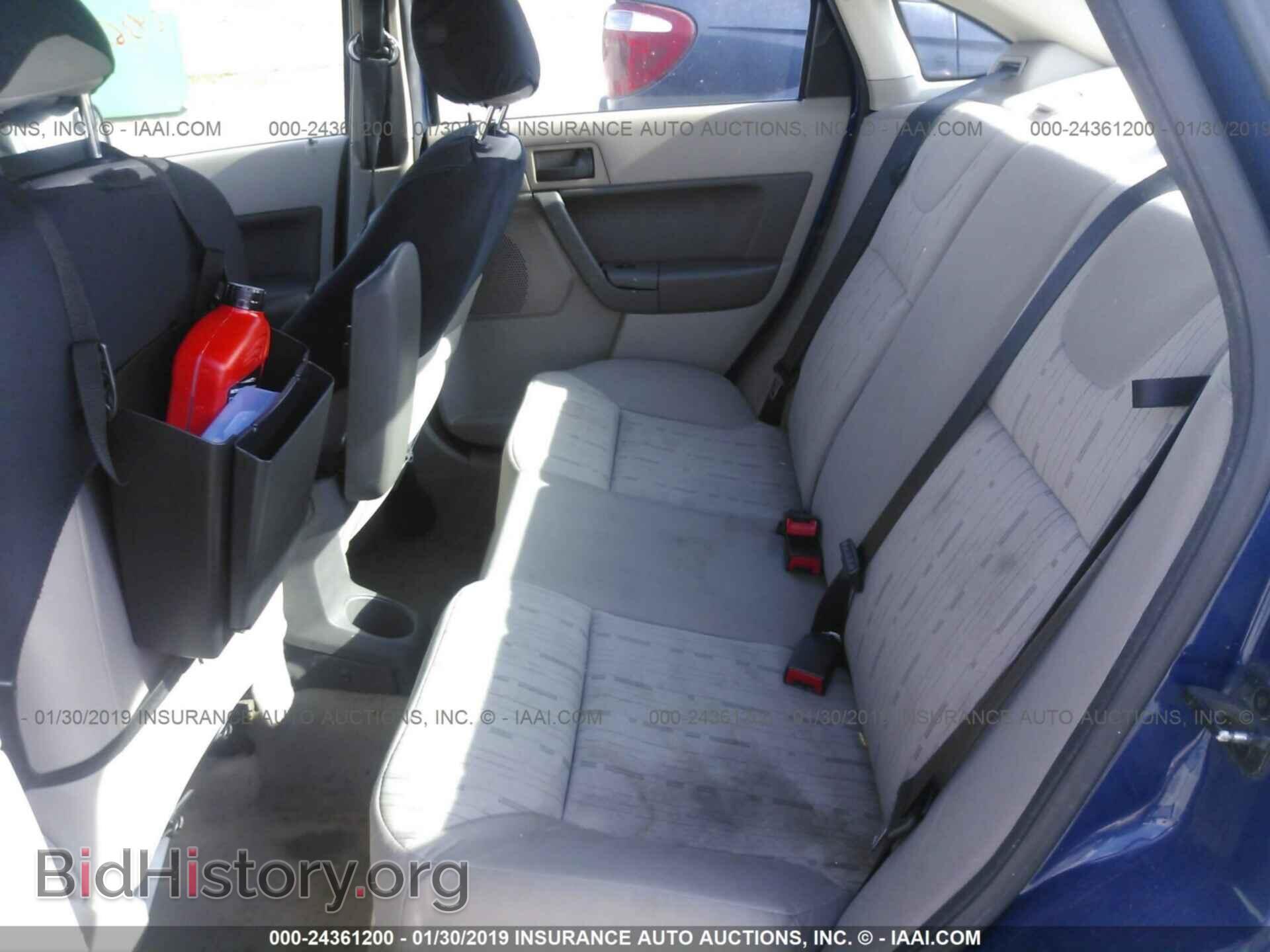 2008 FORD FOCUS - VIN: 1FAHP35N58W152424 - Фото 8