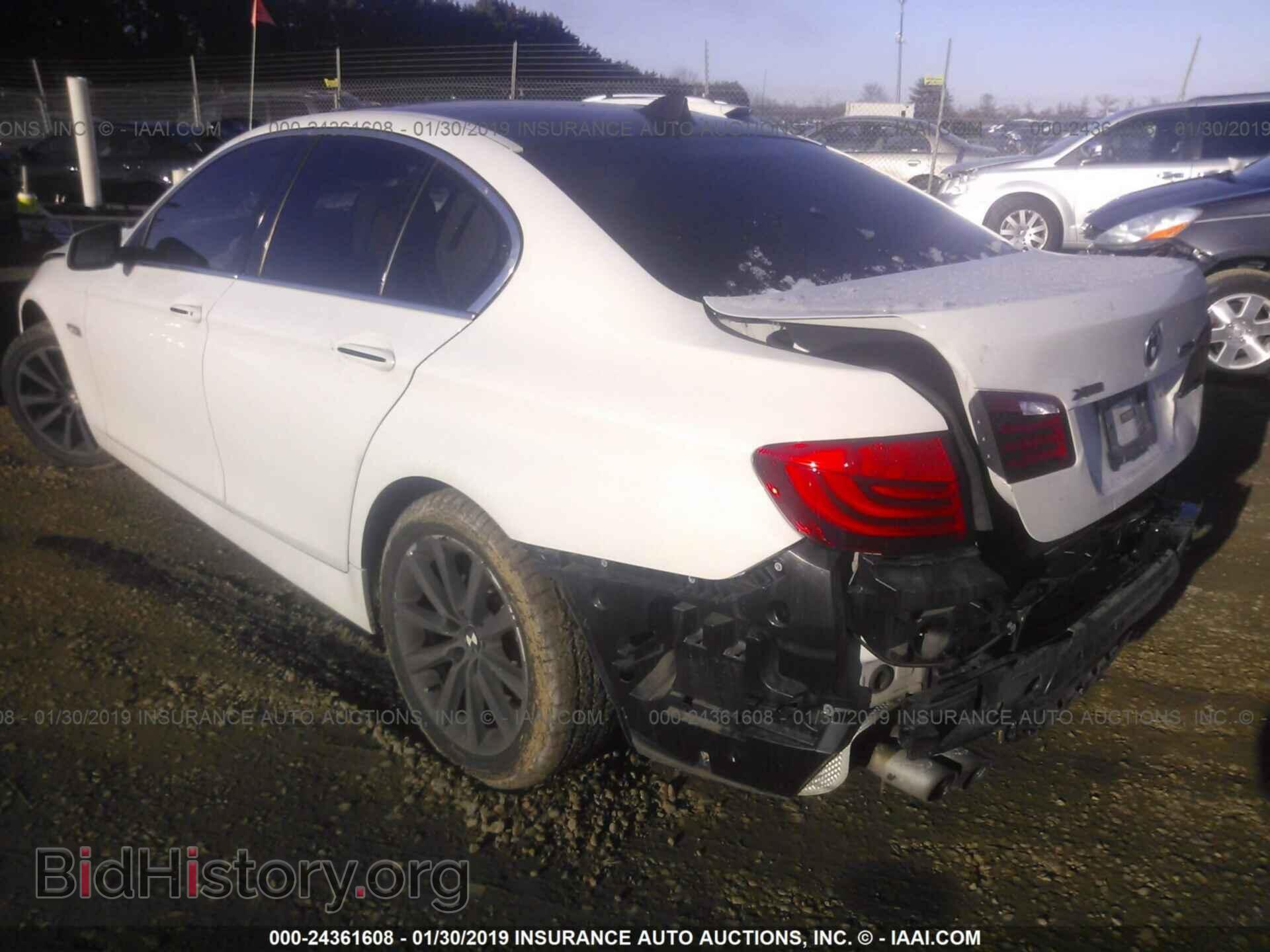 2013 BMW 528 - VIN: WBAXH5C59DD107622 - Фото 3