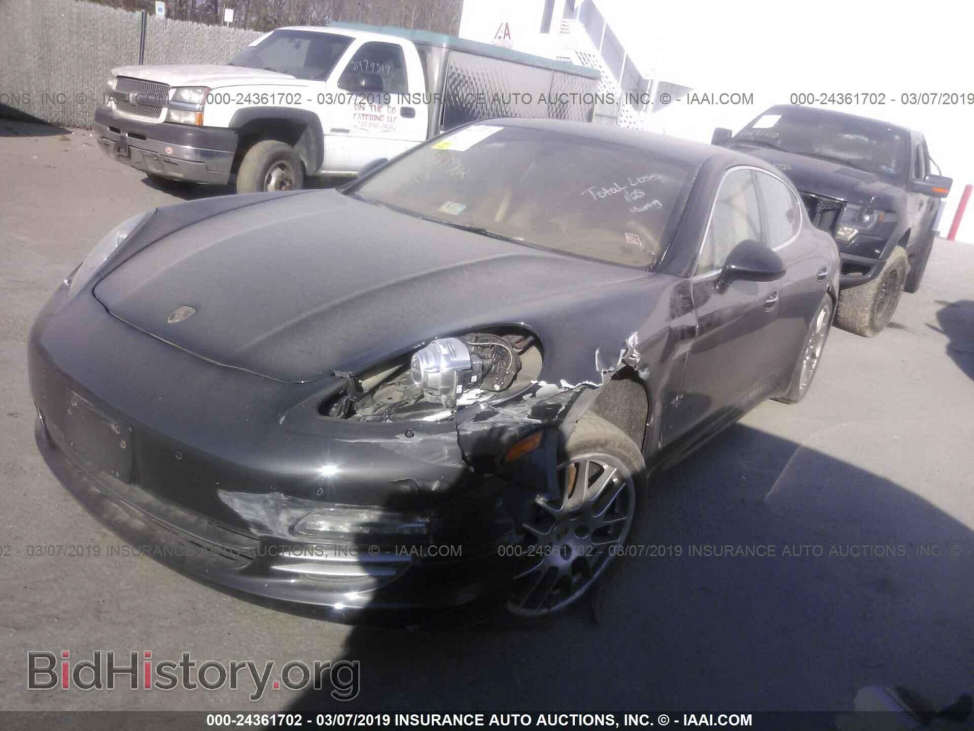 2012 PORSCHE PANAMERA - VIN: WP0AB2A73CL060489 - Фото 2