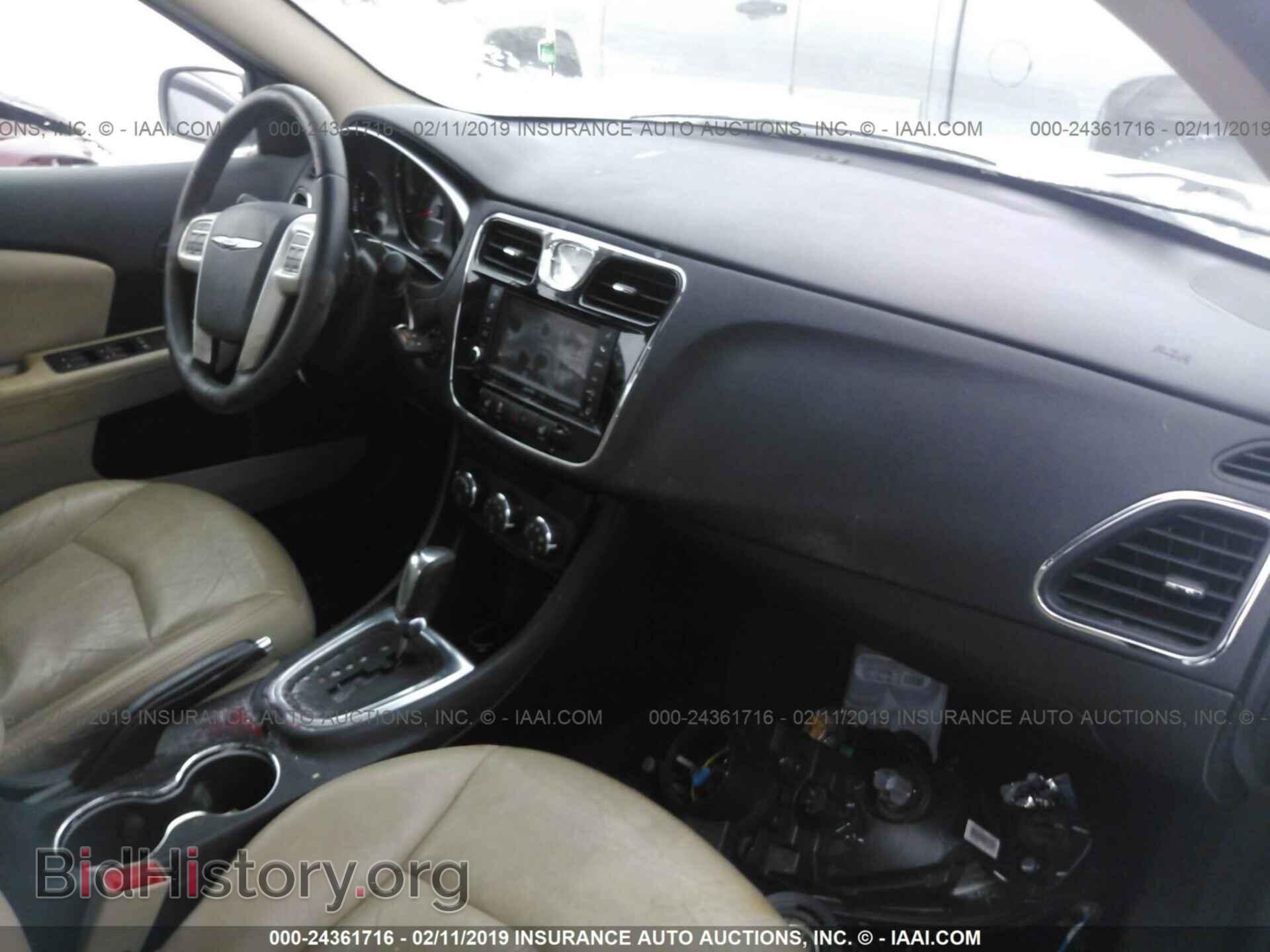 2012 CHRYSLER 200 - VIN: 1C3CCBCB3CN257730 - Фото 5