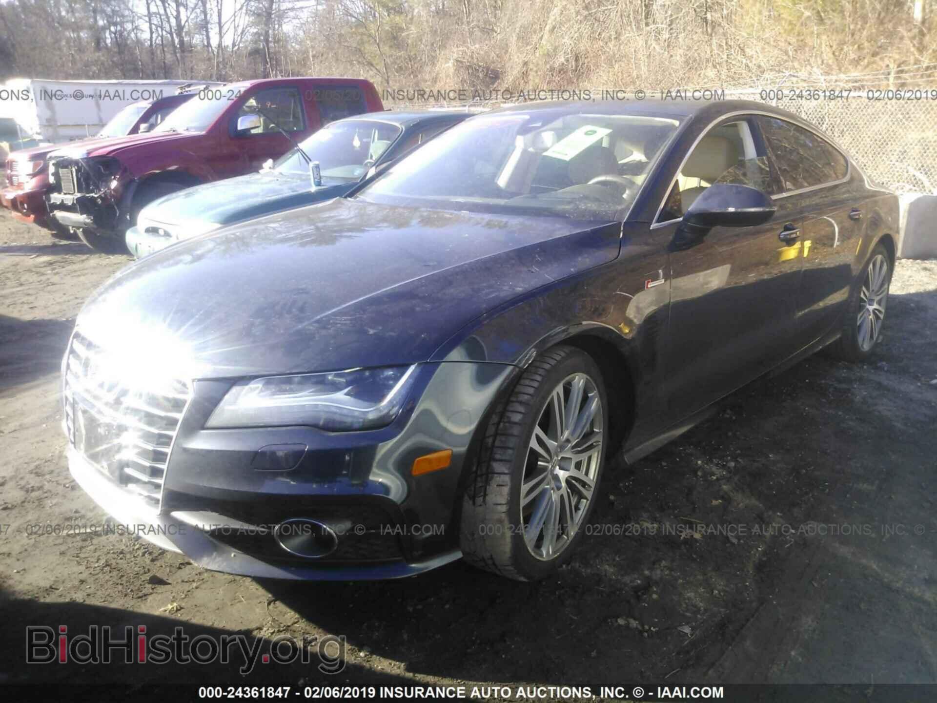 2012 AUDI A7 - VIN: WAU3GAFC3CN099787 - Фото 2