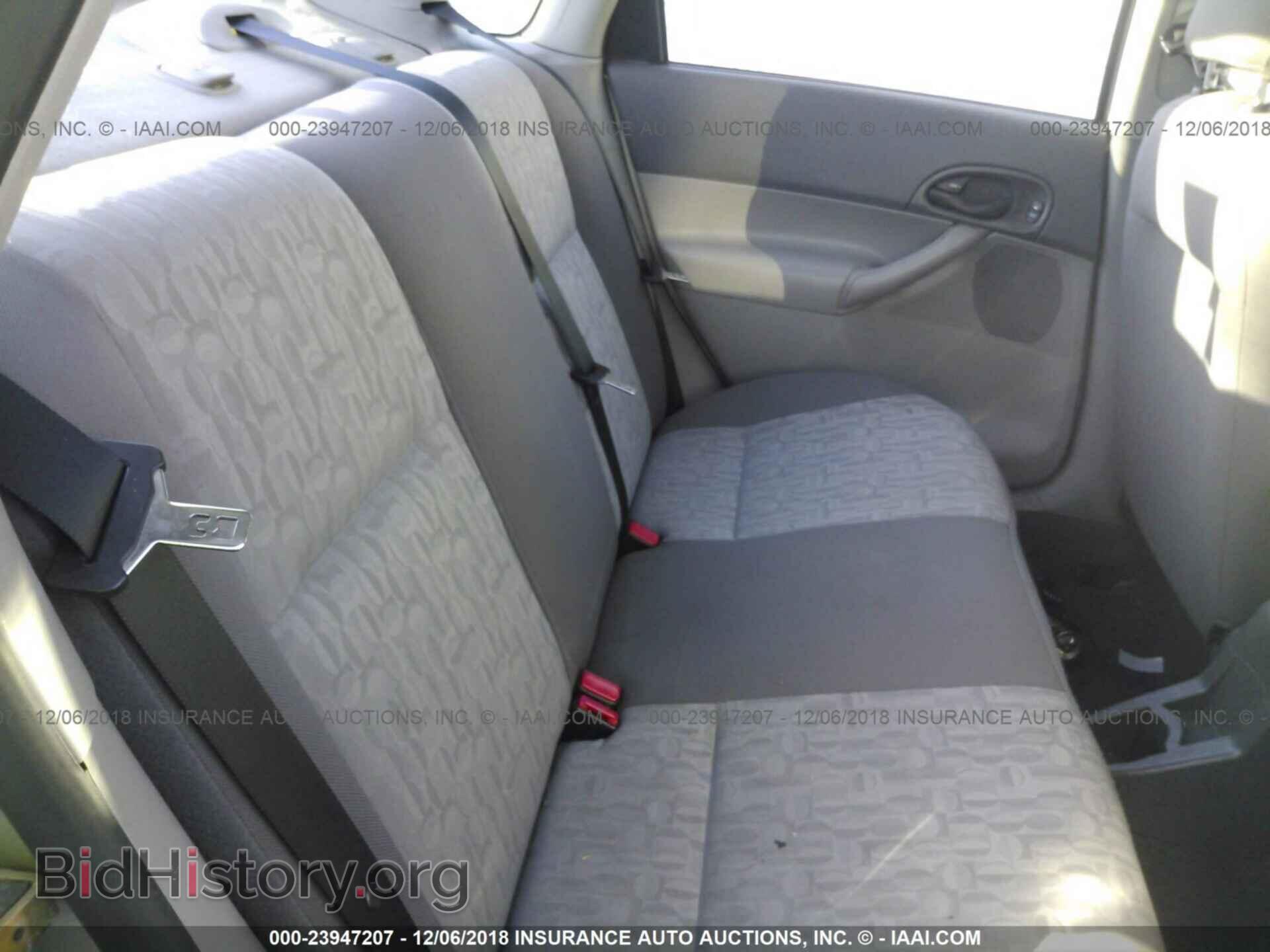 2005 FORD FOCUS - VIN: 1FAFP34N05W215482 - Фото 8