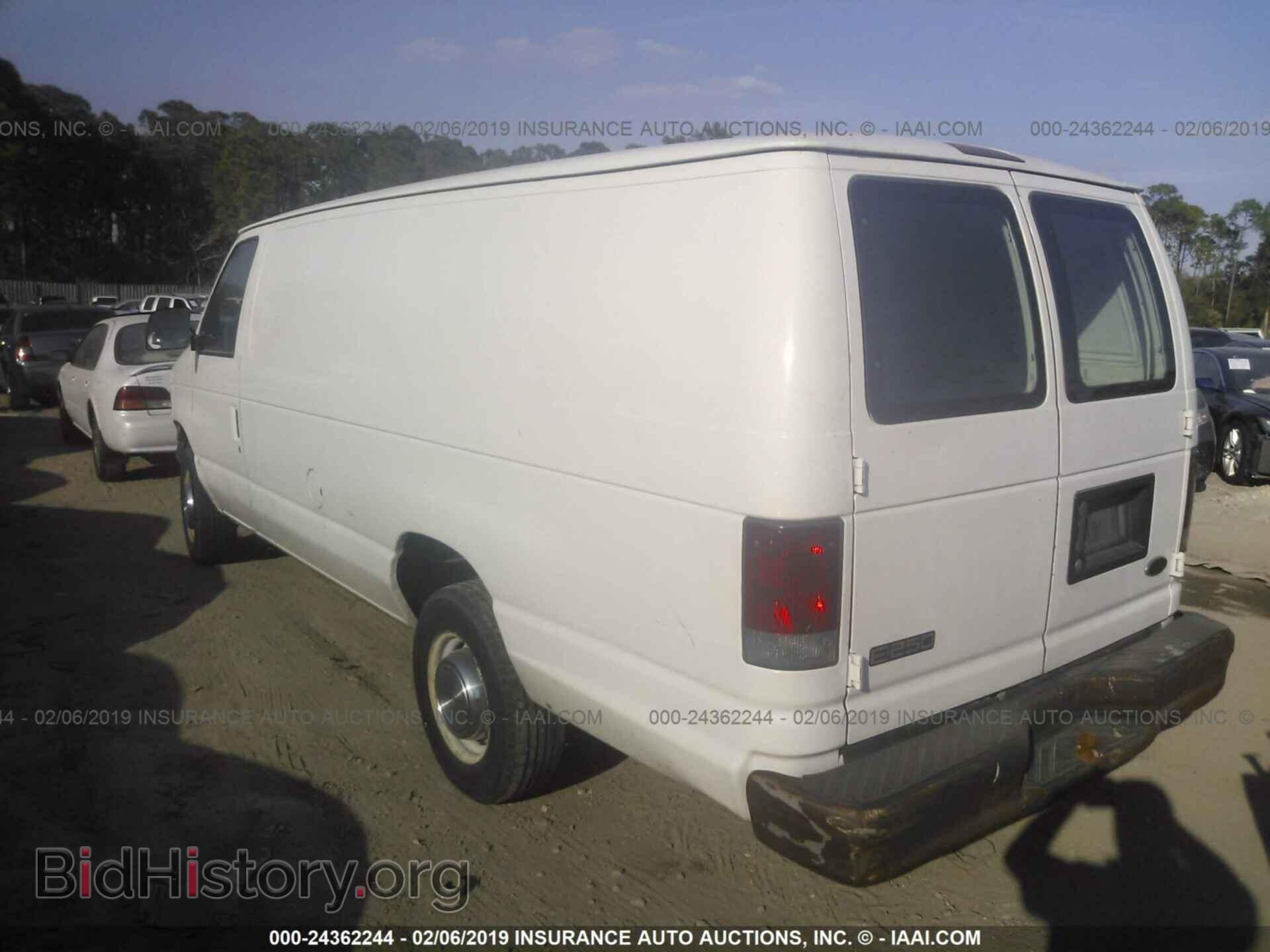 2002 FORD ECONOLINE - VIN: 1FTNS24L72HA55890 - Фото 3