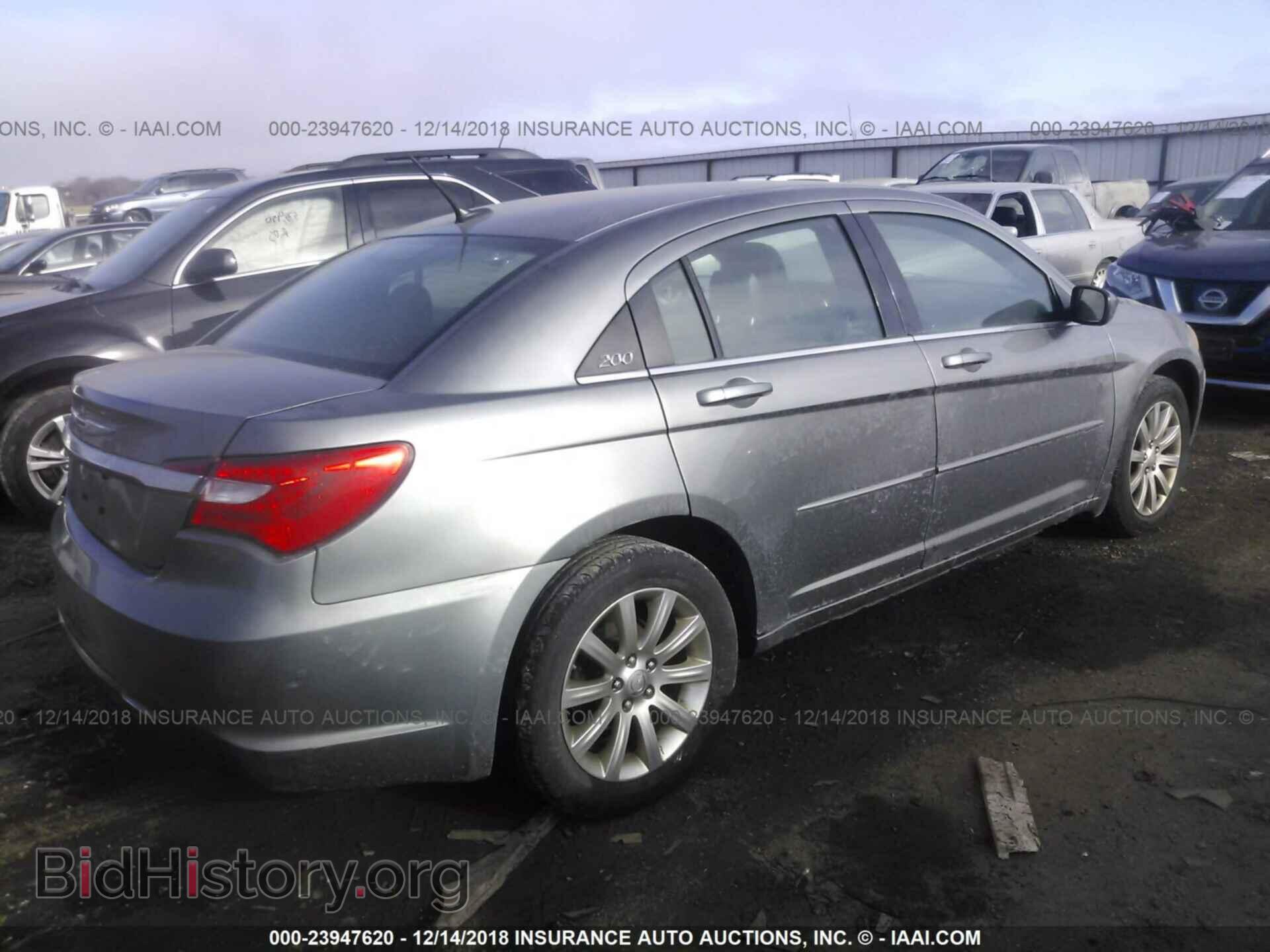 2013 CHRYSLER 200 - VIN: 1C3CCBBB4DN604632 - Фото 4