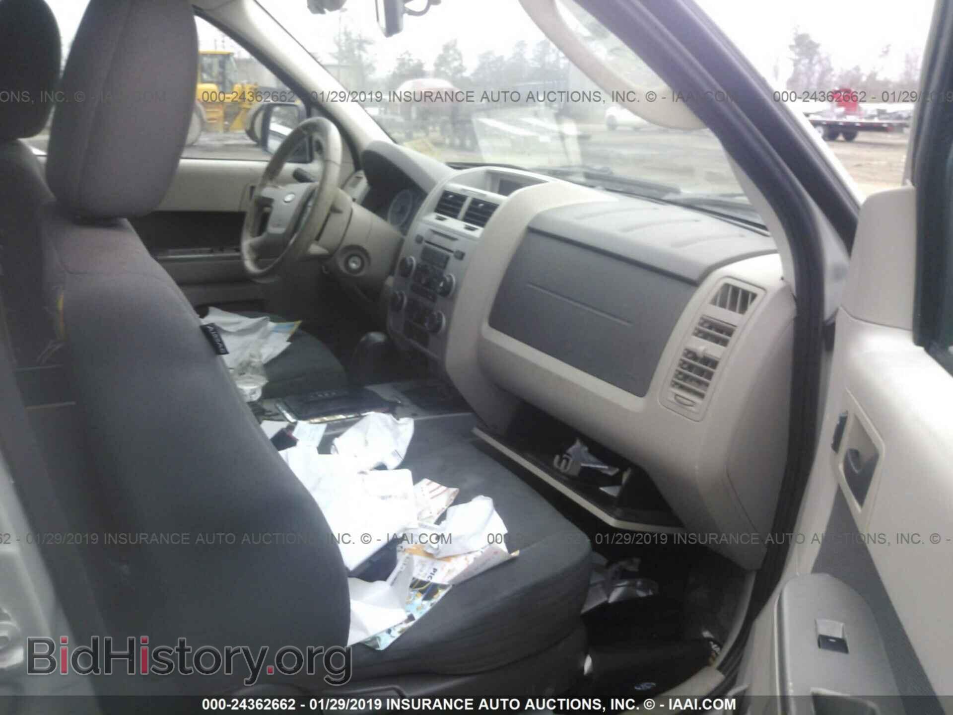 2009 FORD ESCAPE - VIN: 1FMCU93779KB28103 - Фото 5