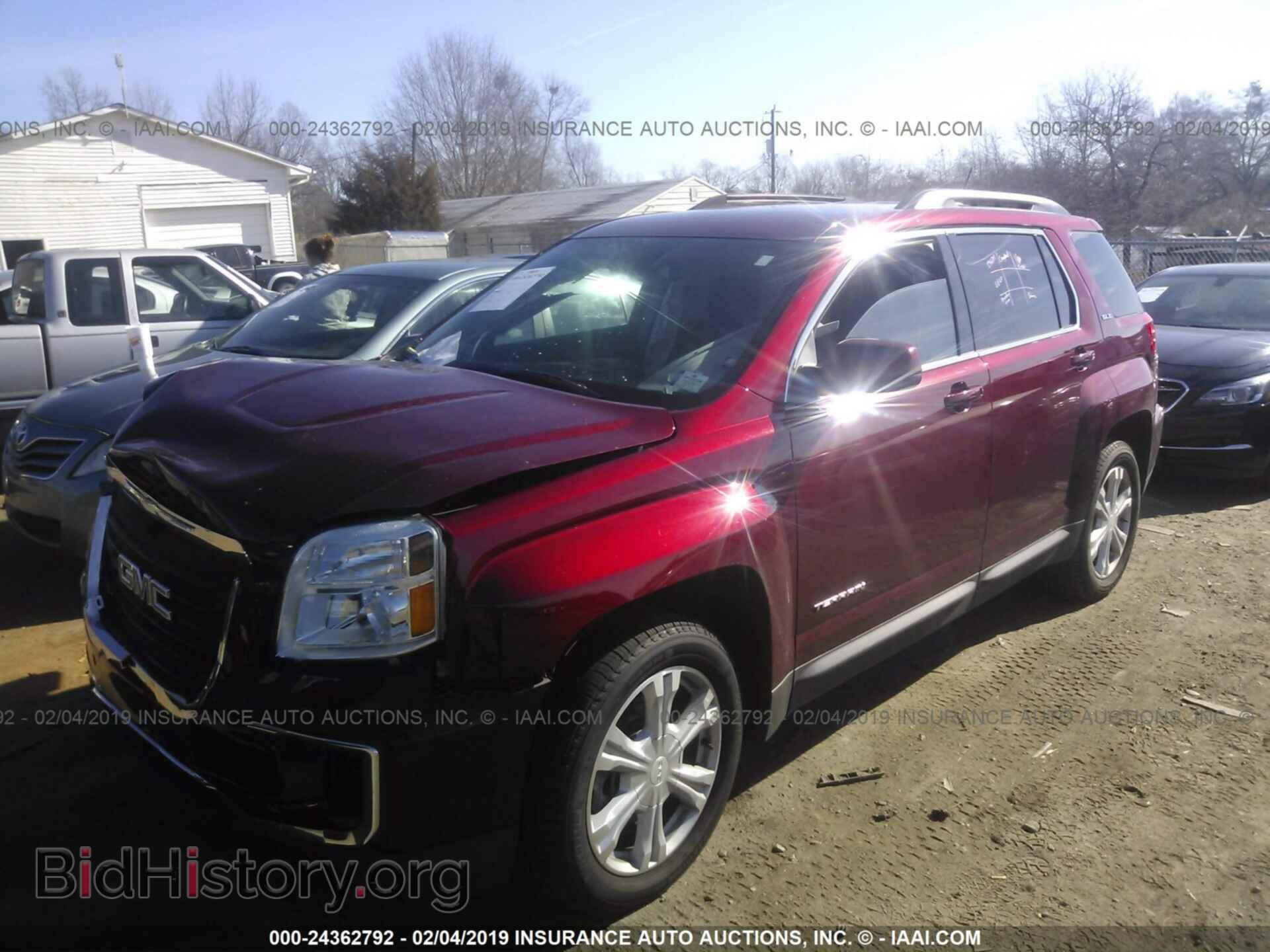 2017 GMC TERRAIN - VIN: 2GKFLTEK2H6140359 - Photo 2