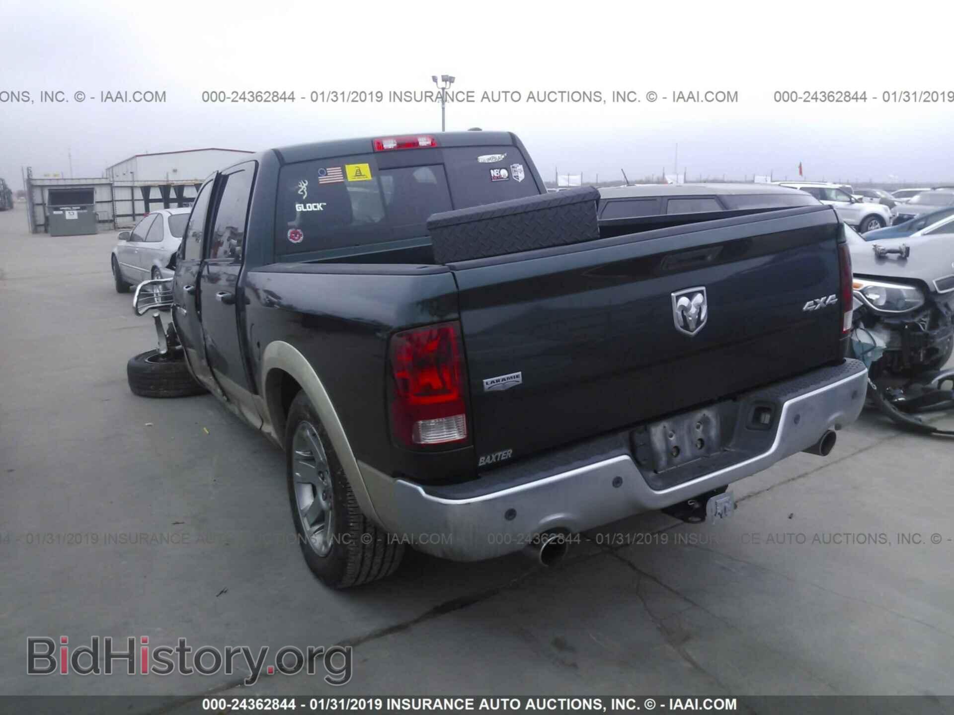 2011 DODGE RAM 1500 - VIN: 1D7RV1CT3BS584489 - Фото 3