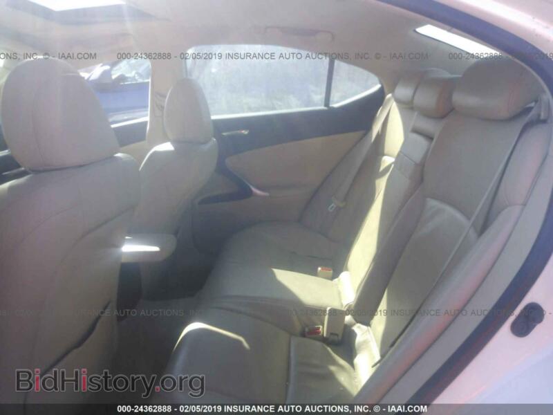2006 Lexus IS (VIN JTHBE262065004056) — фото 8 из 10