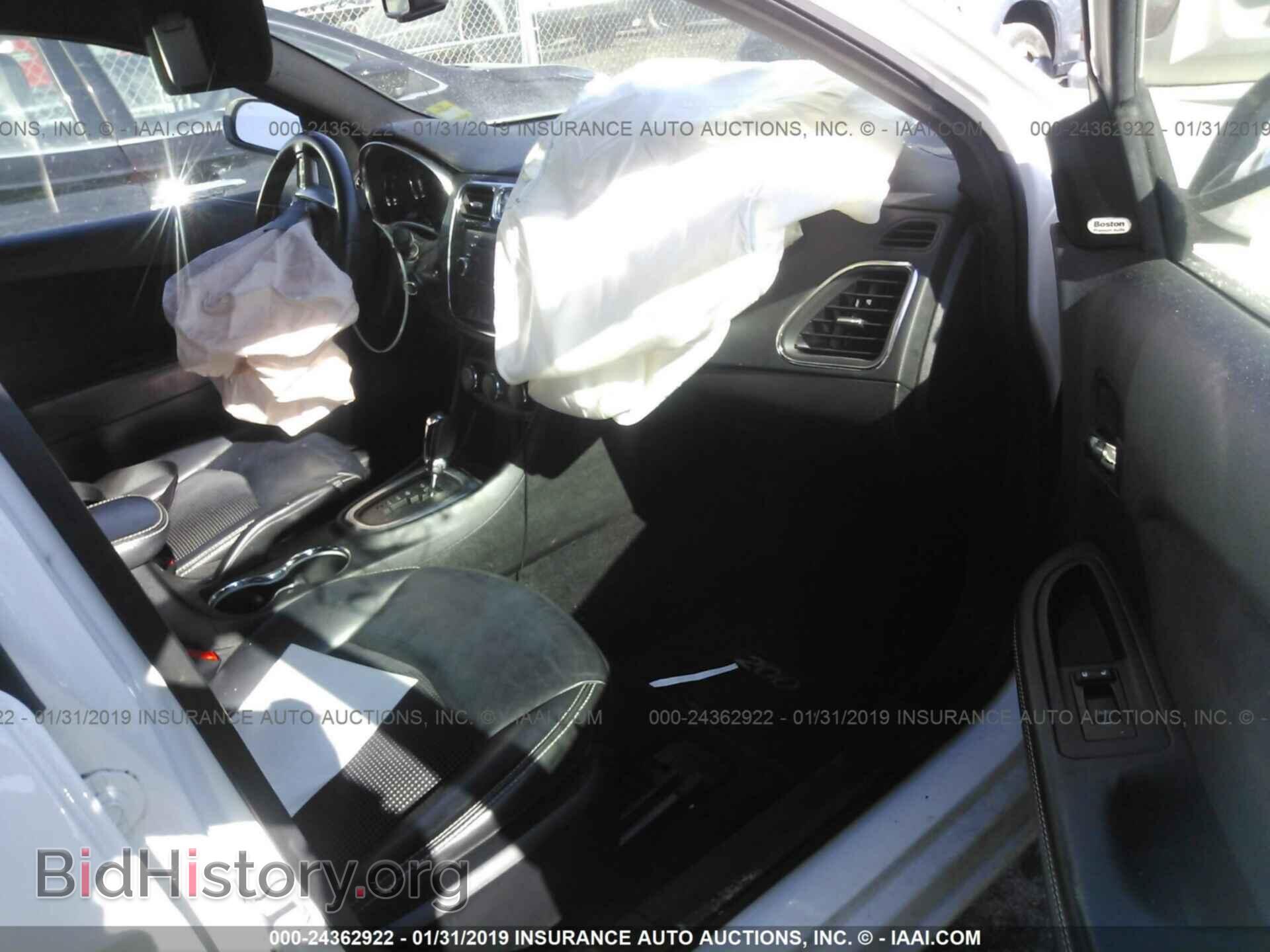 2013 CHRYSLER 200 - VIN: 1C3CCBCG6DN634841 - Фото 5