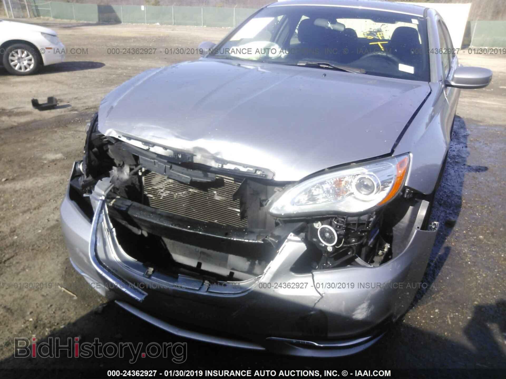 2014 CHRYSLER 200 - VIN: 1C3CCBAB3EN142440 - Фото 6