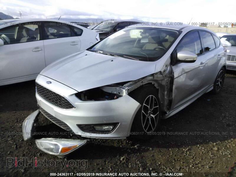 2016 Ford FOCUS (VIN 1FADP3K24GL262762) — фото 2 из 10