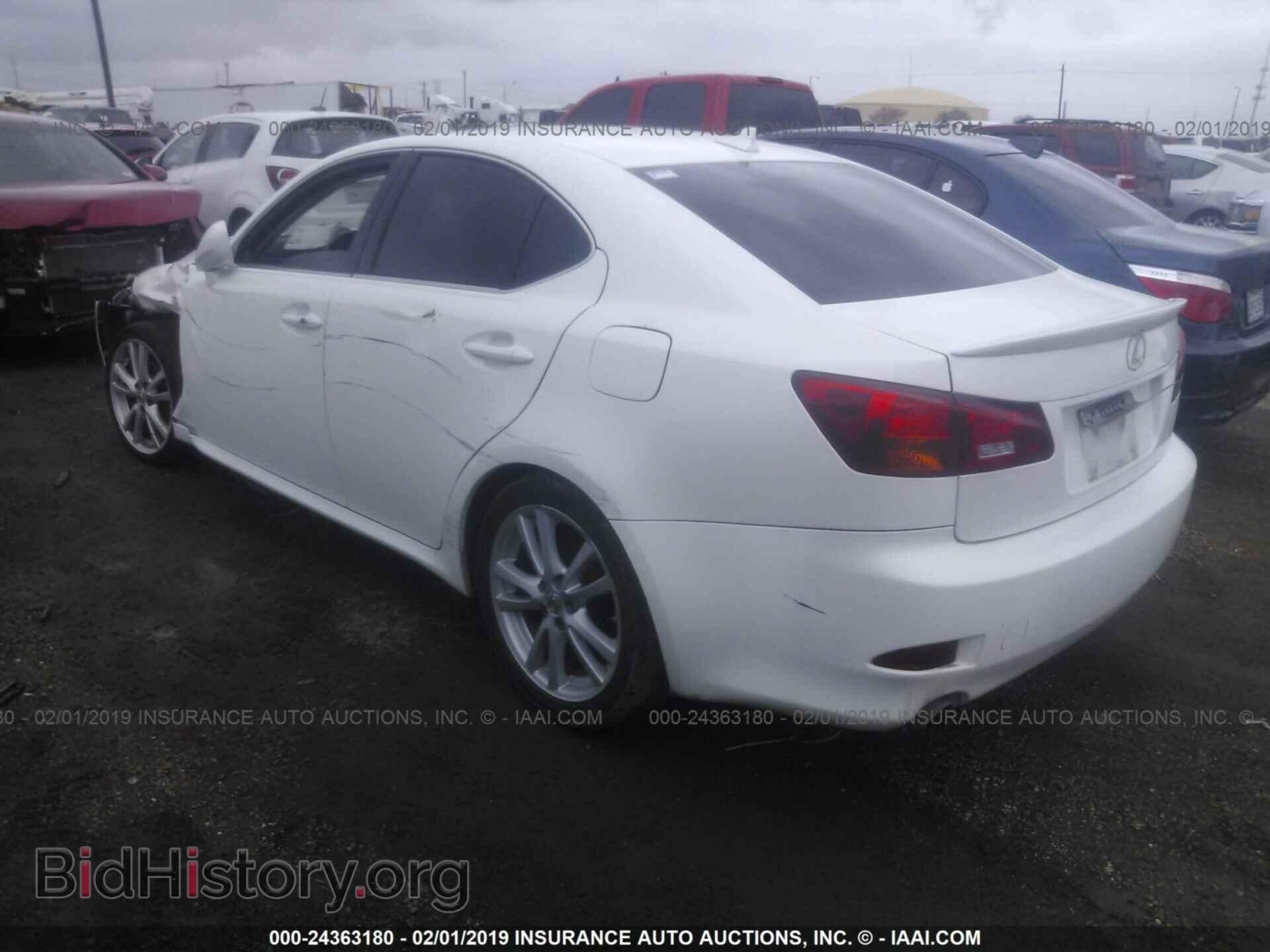 2007 LEXUS IS - VIN: JTHBK262472030381 - Photo 3