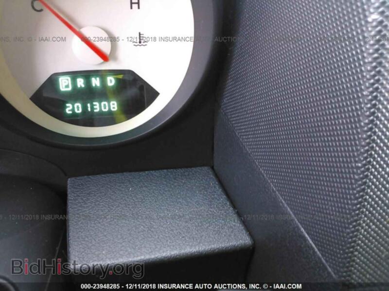 2008 Dodge CALIBER (VIN 1B3HB28B98D744765) — фото 7 из 10