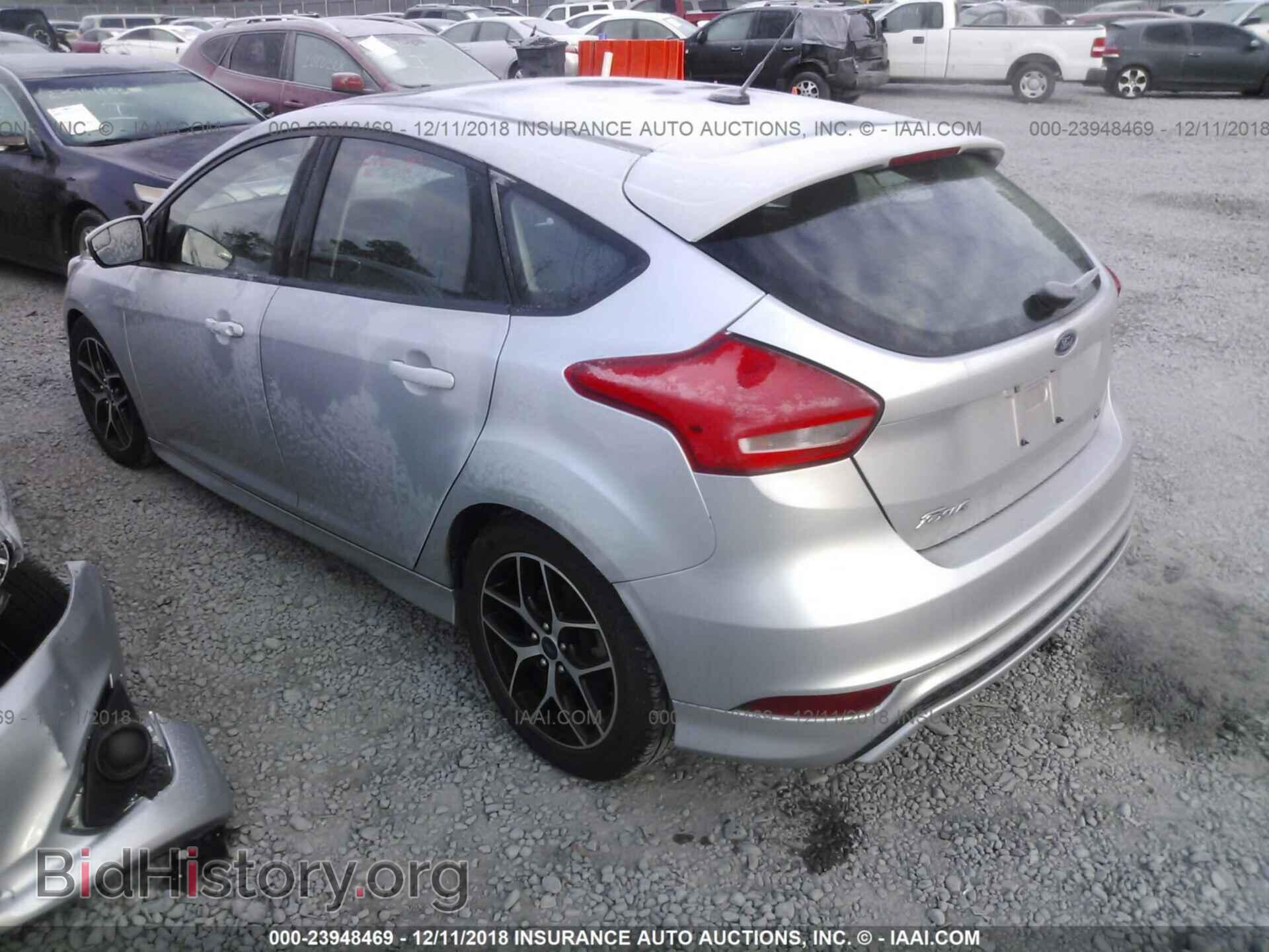 2016 FORD FOCUS - VIN: 1FADP3K28GL370995 - Фото 3