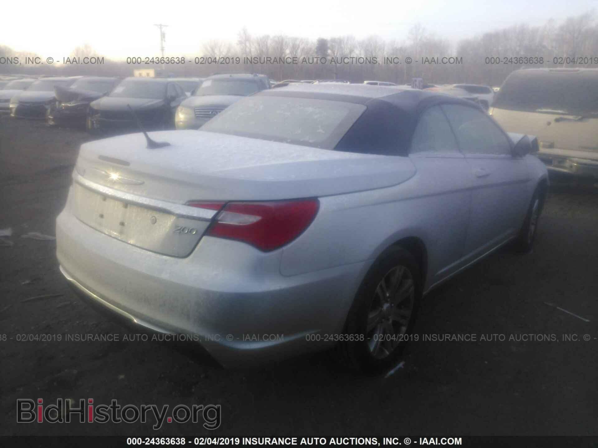 2011 CHRYSLER 200 - VIN: 1C3BC2EG8BN624463 - Фото 4