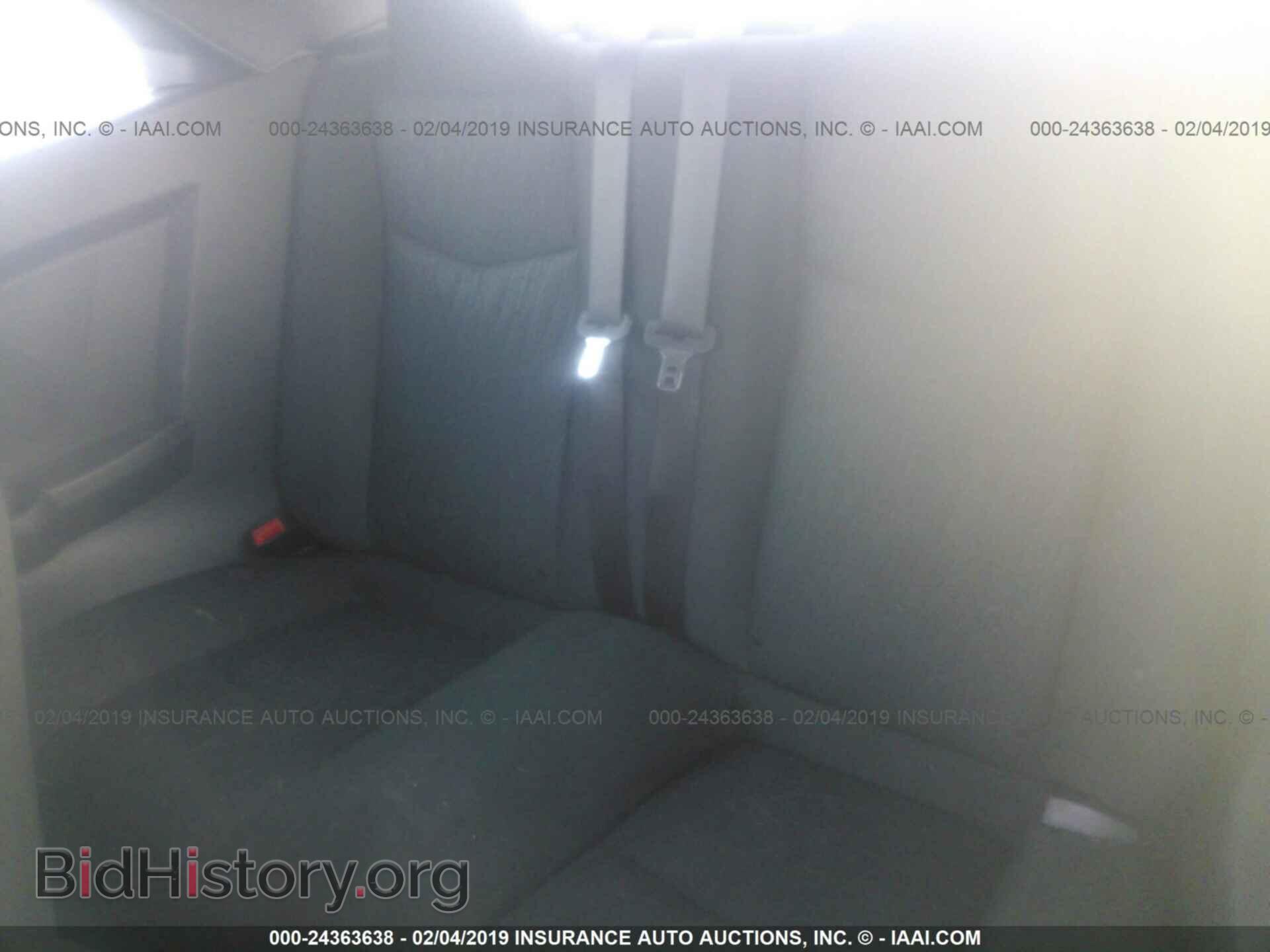 2011 CHRYSLER 200 - VIN: 1C3BC2EG8BN624463 - Фото 8