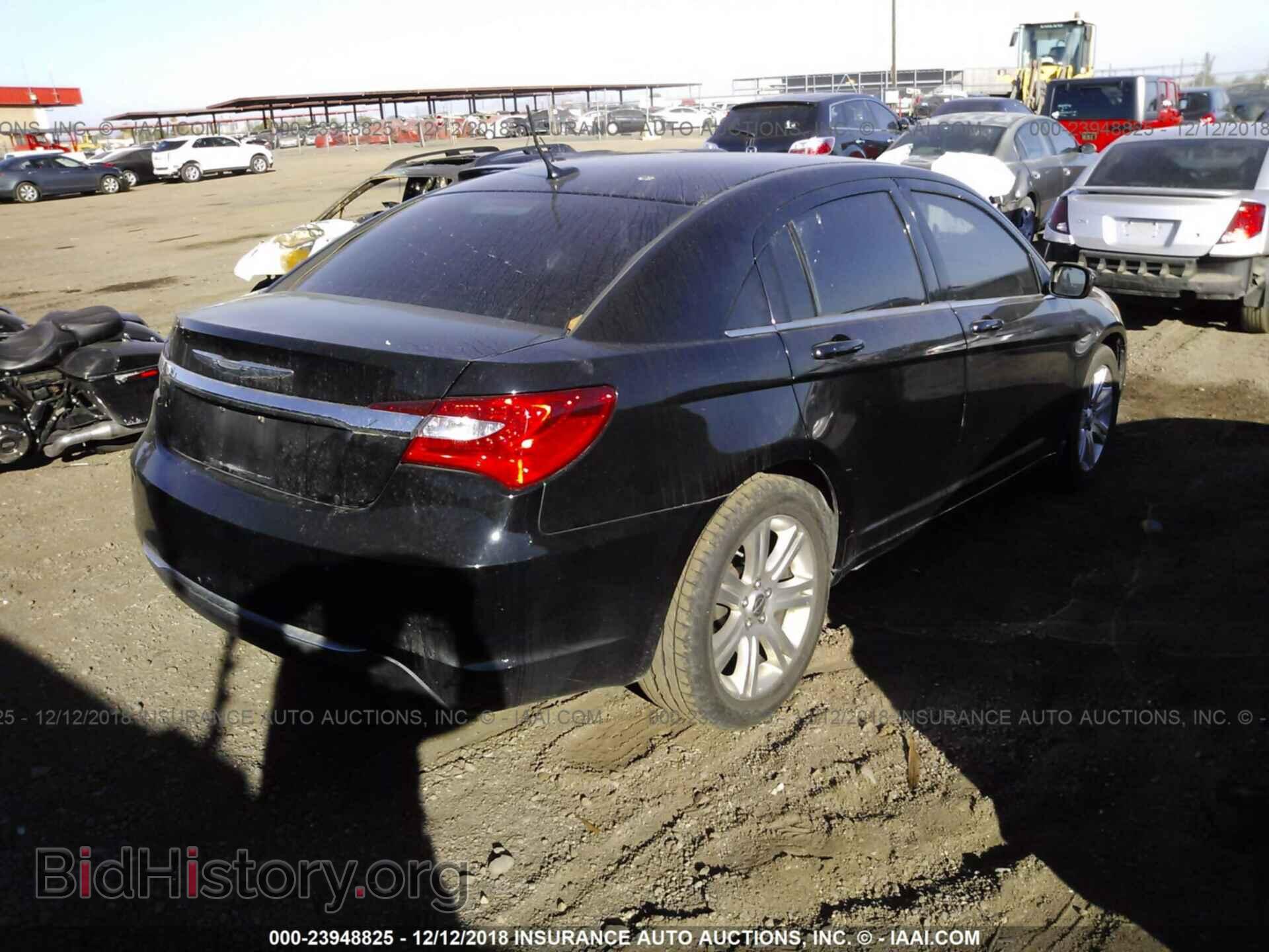 2012 CHRYSLER 200 - VIN: 1C3CCBAB5CN318711 - Photo 4