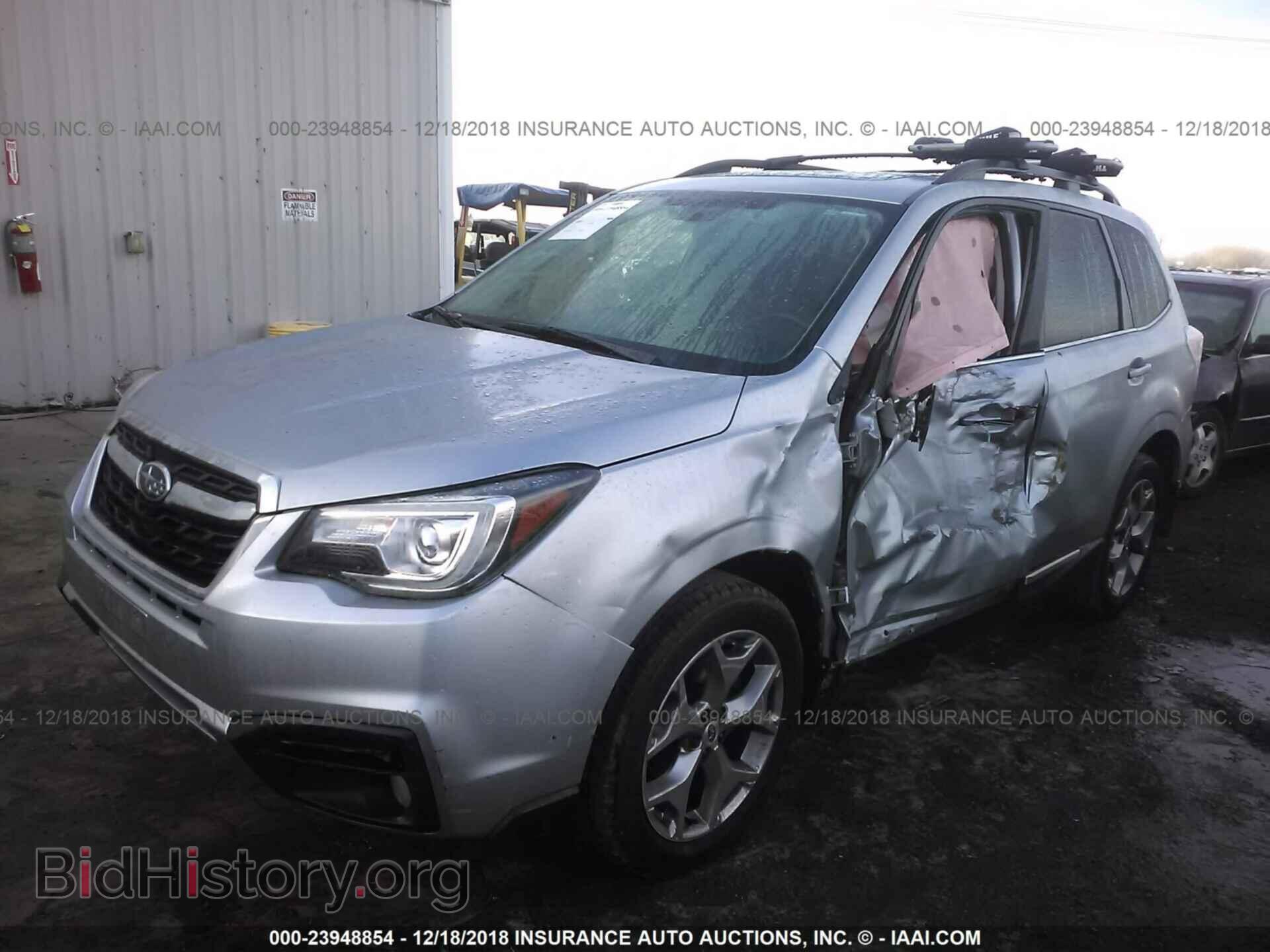 2017 SUBARU FORESTER - VIN: JF2SJAWC7HH536780 - Фото 2