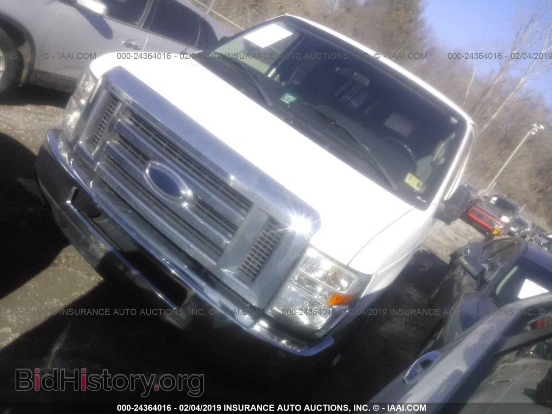 2011 FORD ECONOLINE - VIN: 1FBSS3BL2BDA81580 - Фото 2